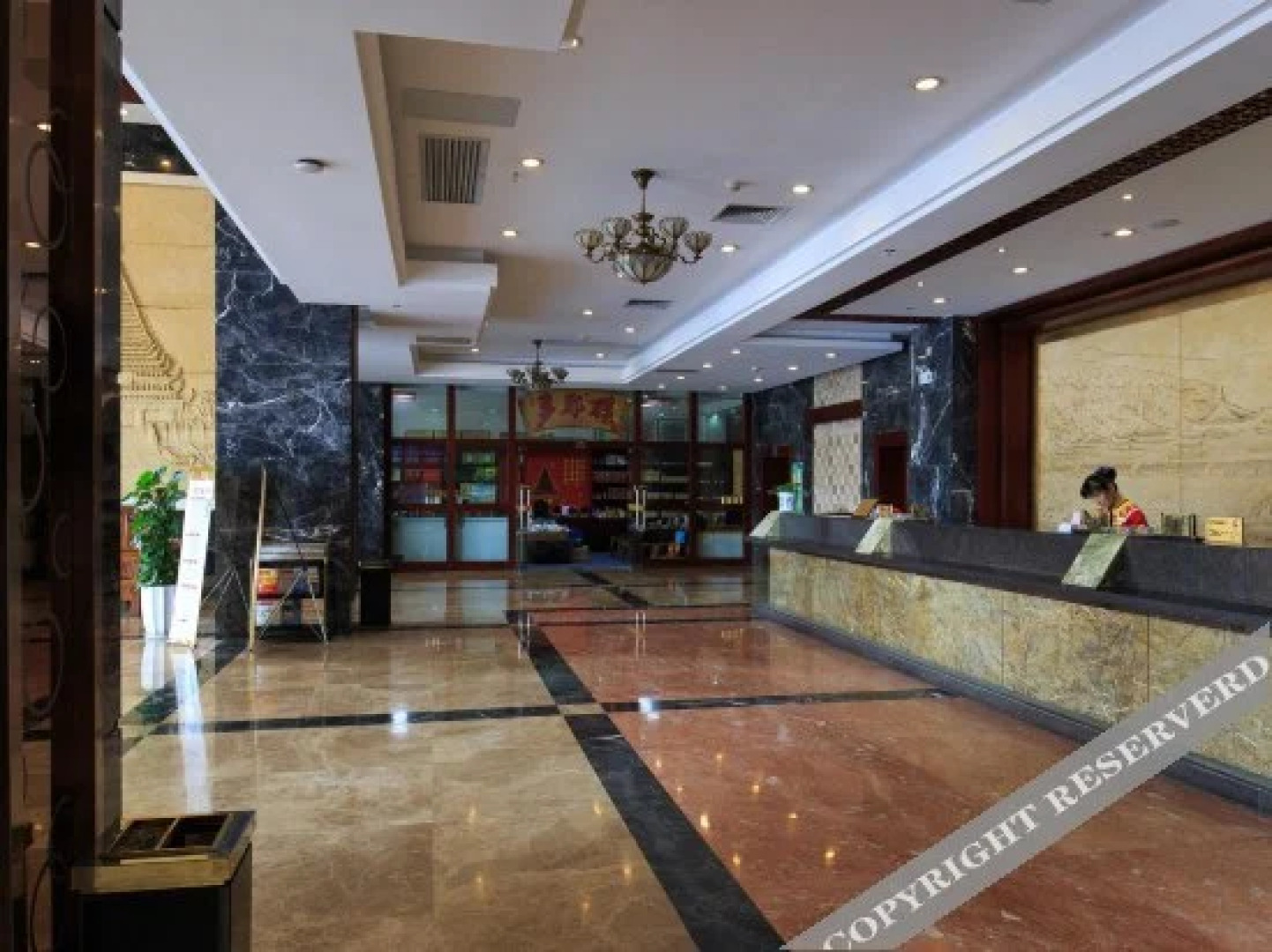 Yijia San Jiang Hotel