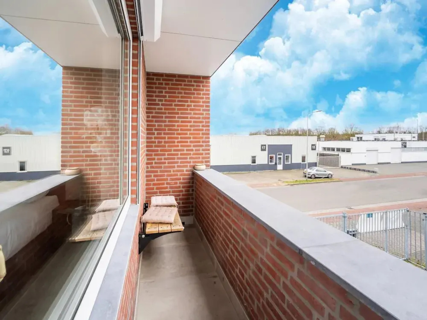 Serene Stay With All You Need