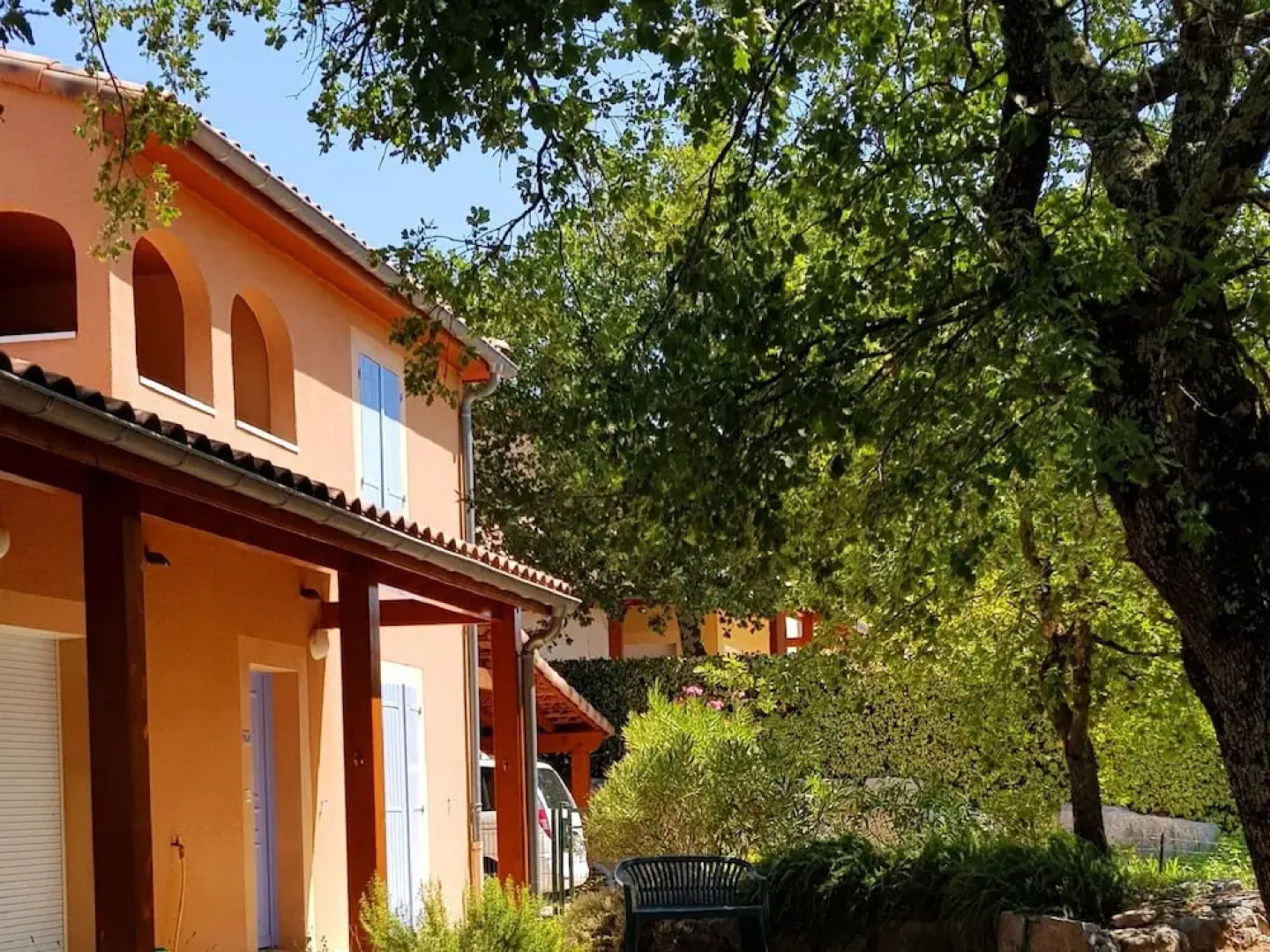 Elegant Villa in Les Mazes With Swimming Pool