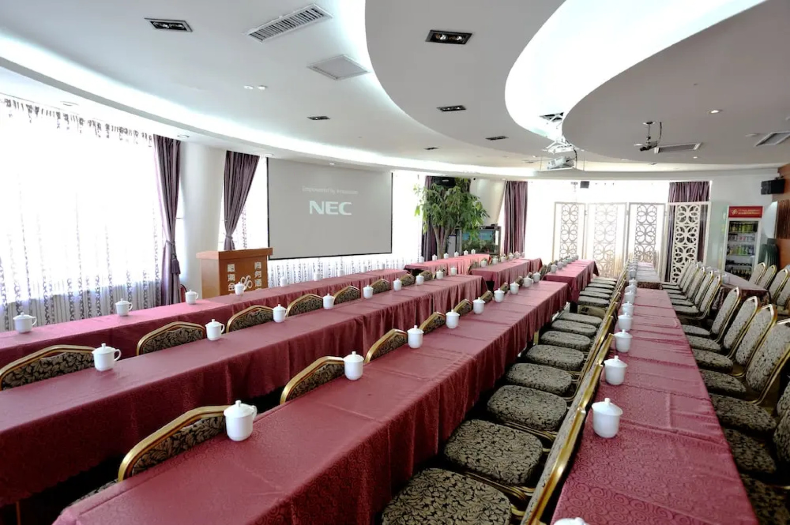 Fuhai Jinzhou Business Hotel