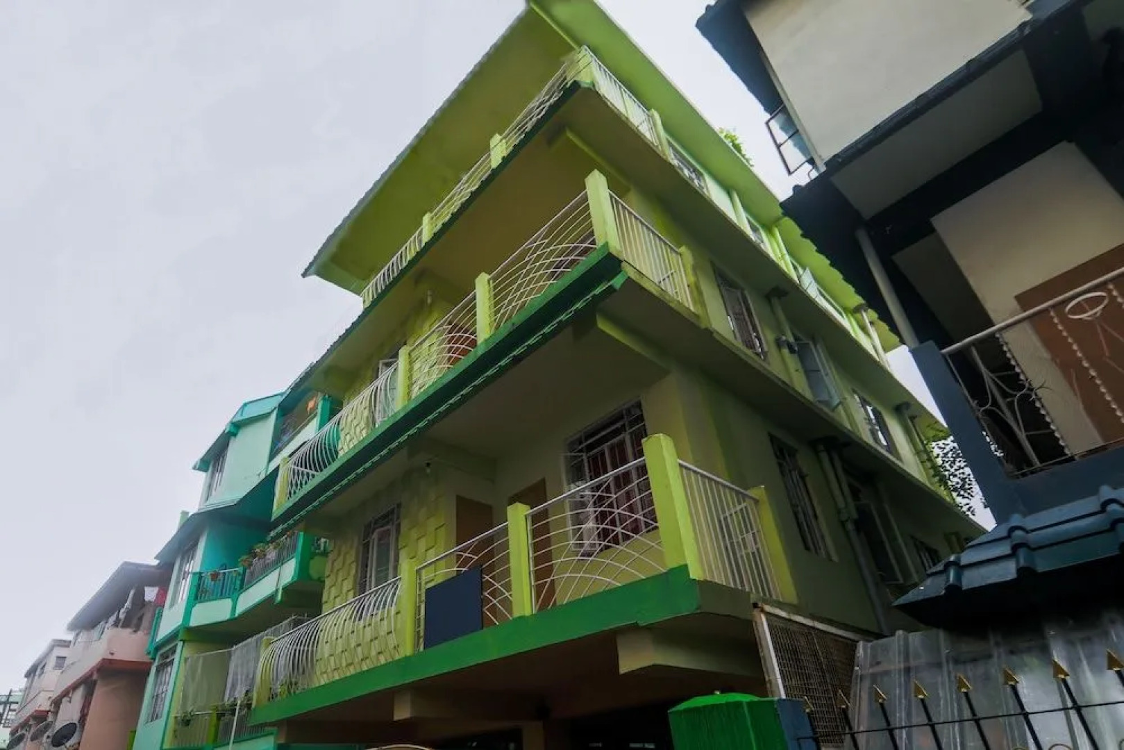 OYO 18330 Stay At Jo's Guest House