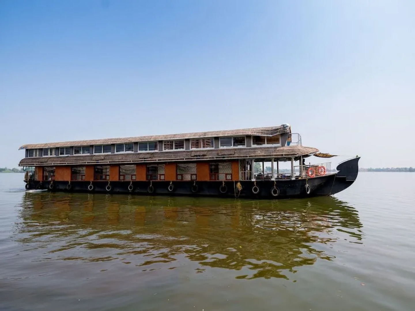 OYO 22272 Houseboat Anugraha 8 Bhk