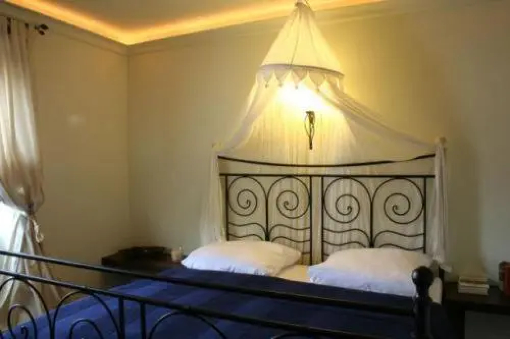 Schlosshof anno 1743