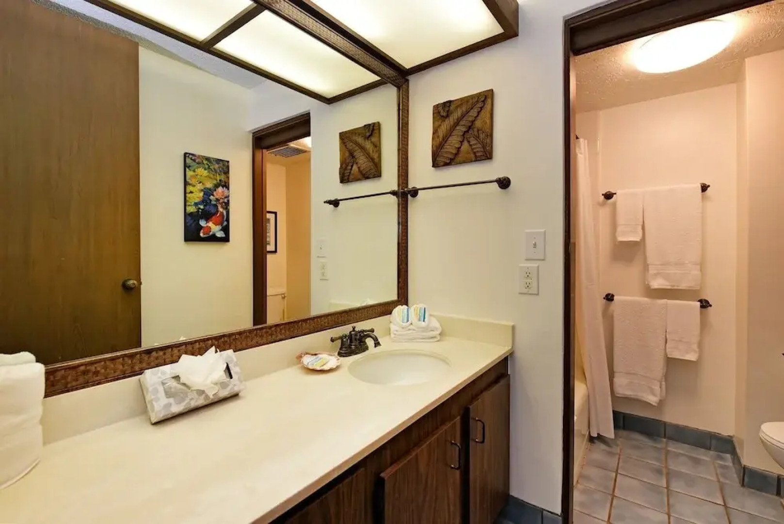 Papakea #d402 3 Bedroom Condo by RedAwning