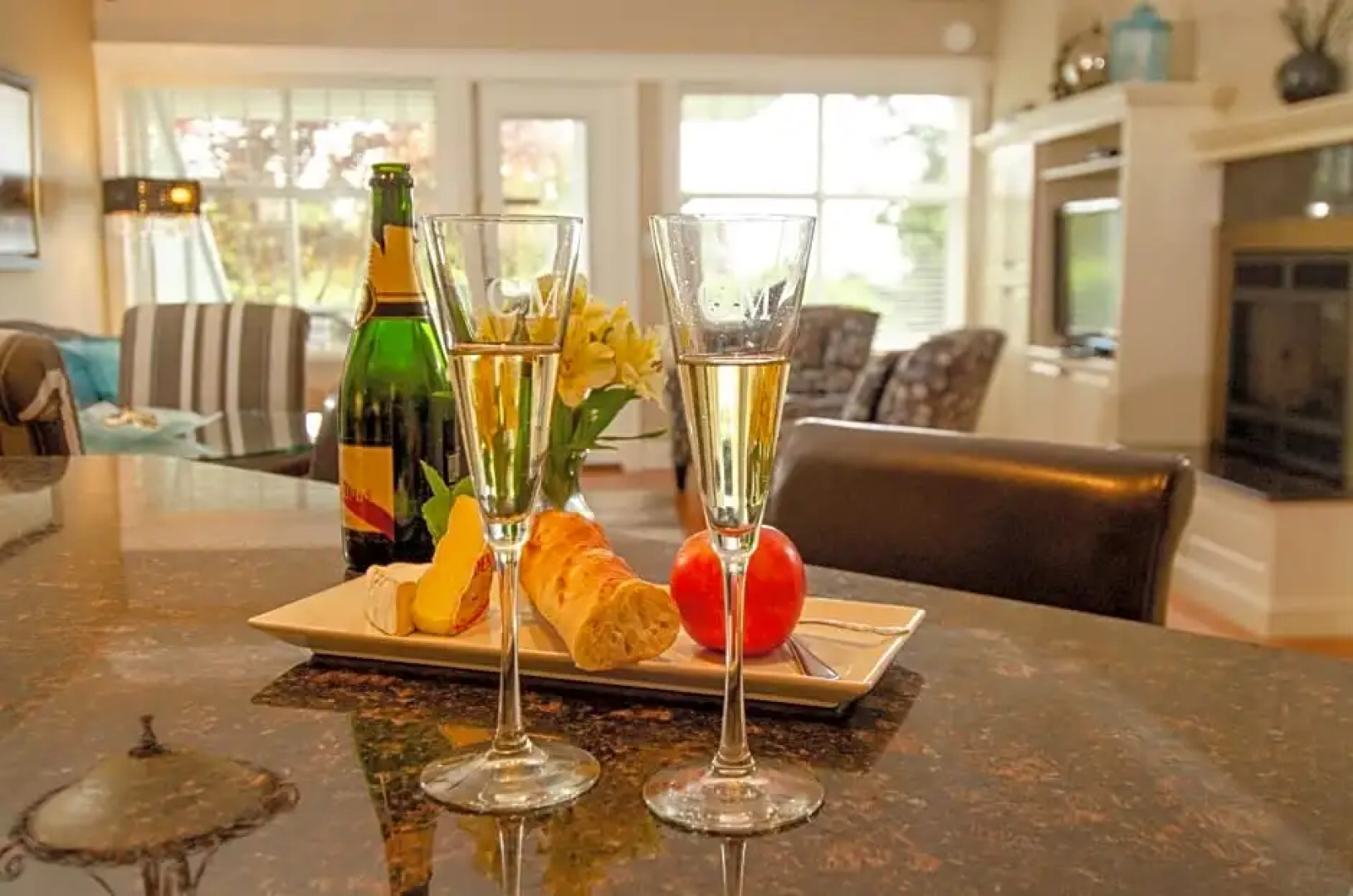 Crown Mansion Boutique Hotel & Villas