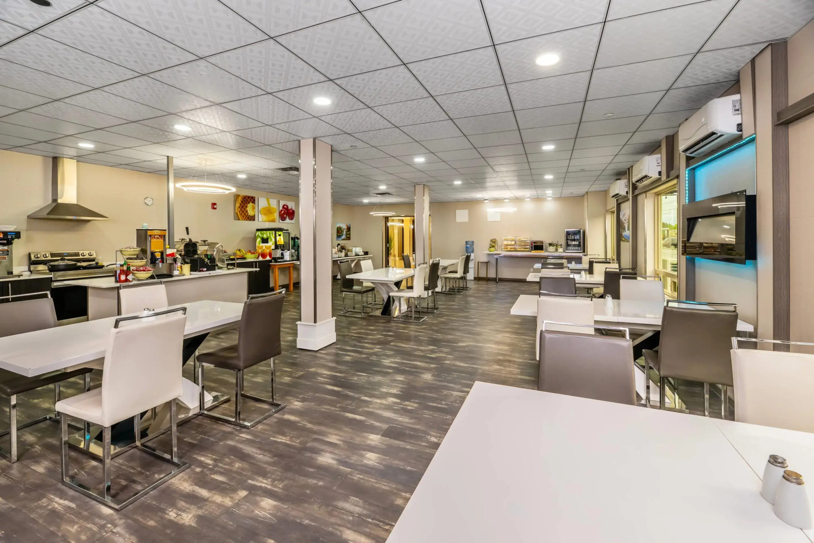 Quality Inn Sunshine Suites