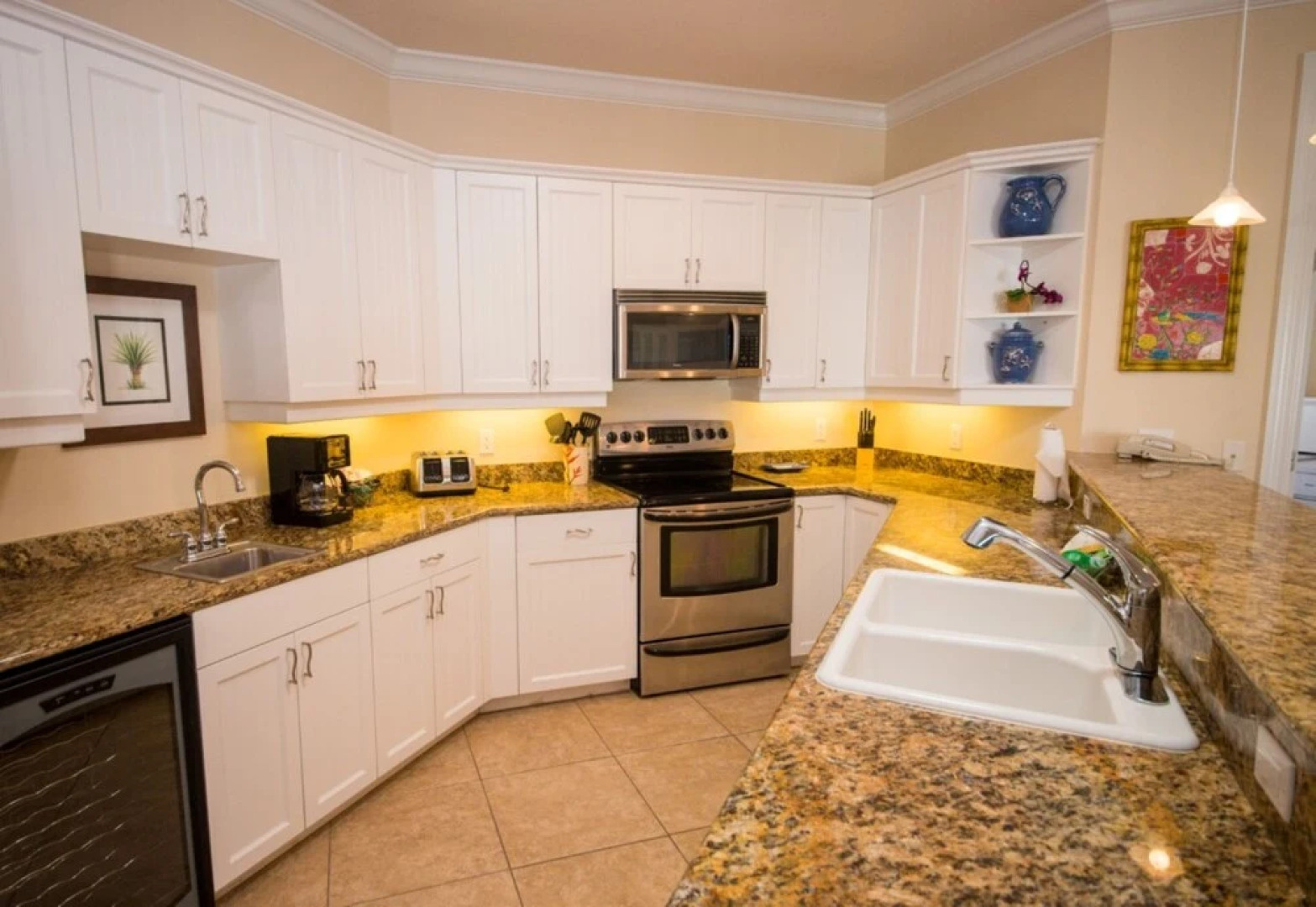 Tortuga Inn Beach Resort