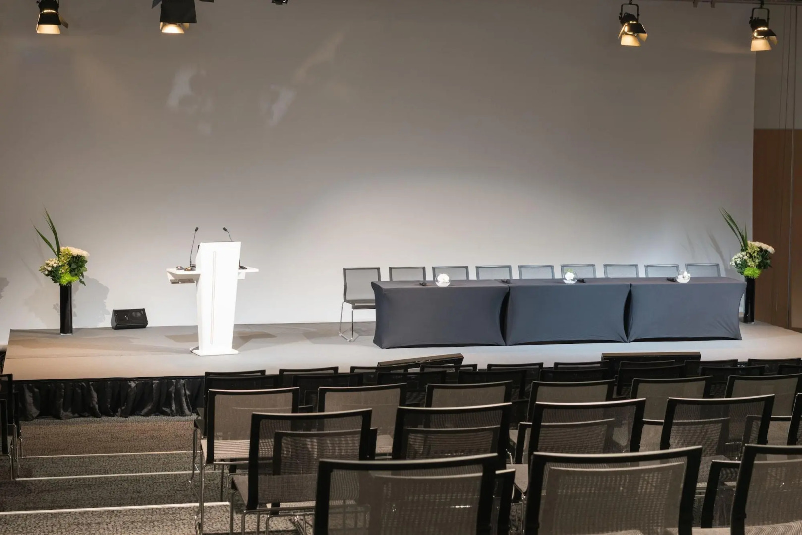 Отель Novotel Paris Est Centre De Conference