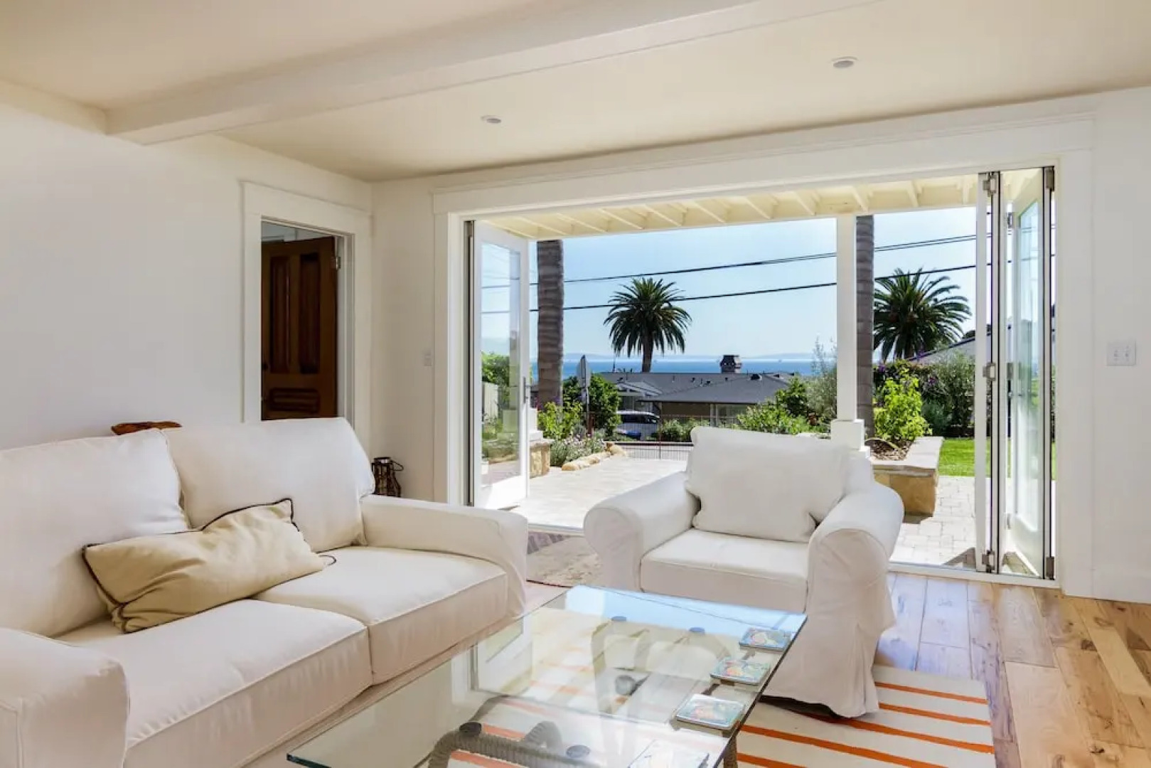 3br W/ Hot Tub, Patio & Ocean View, Close To Beach 3 Bedroom Home