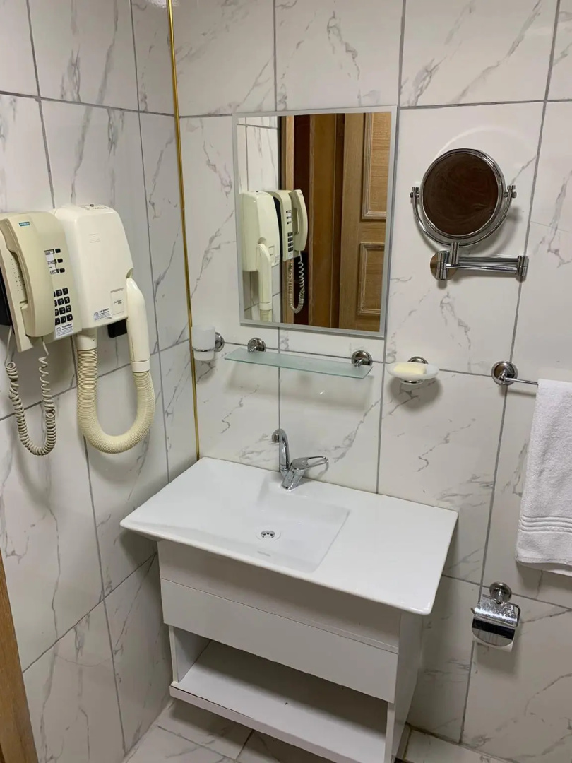 Tas Saray Bardakci Hotel