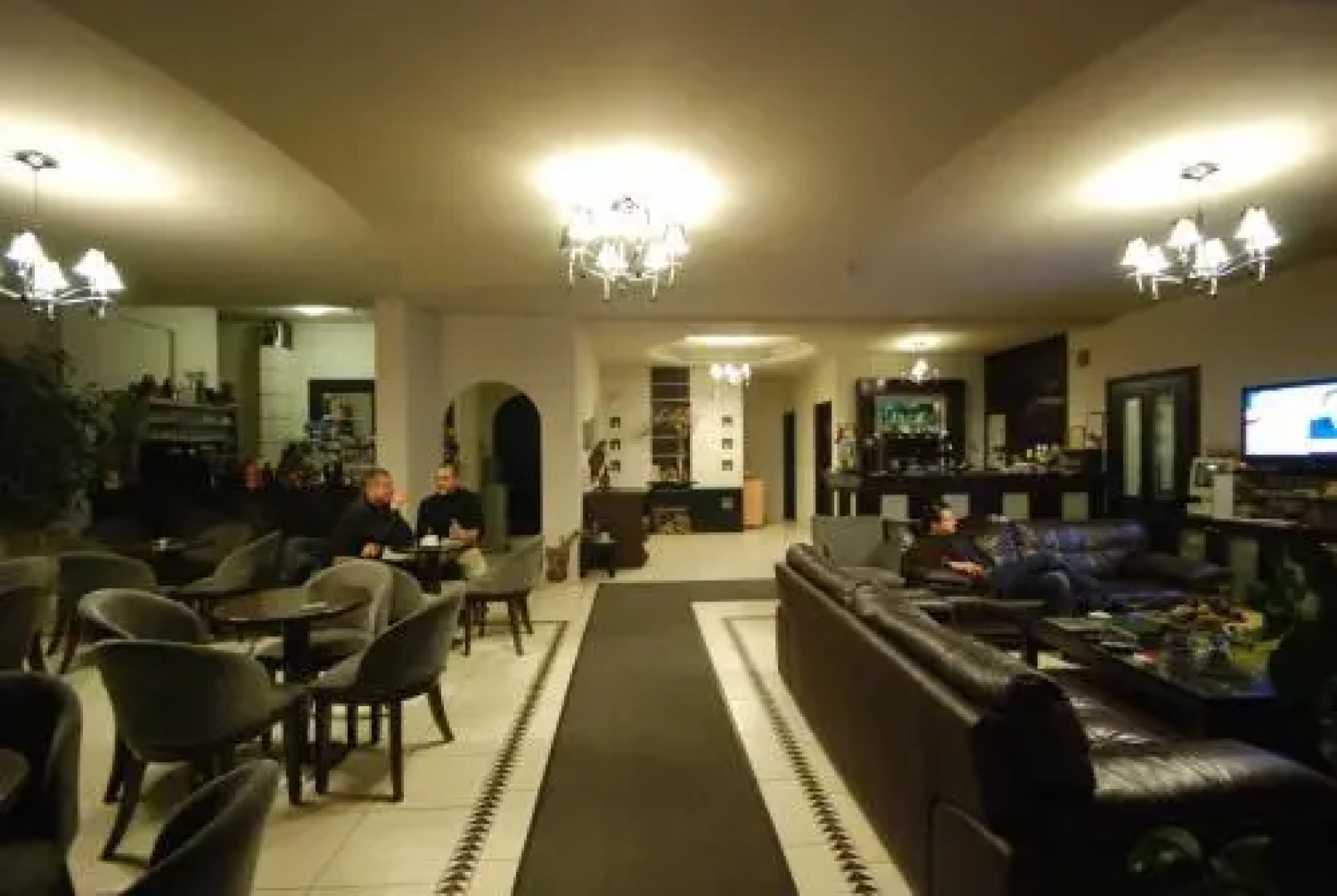 Batselas Traditional Hotel