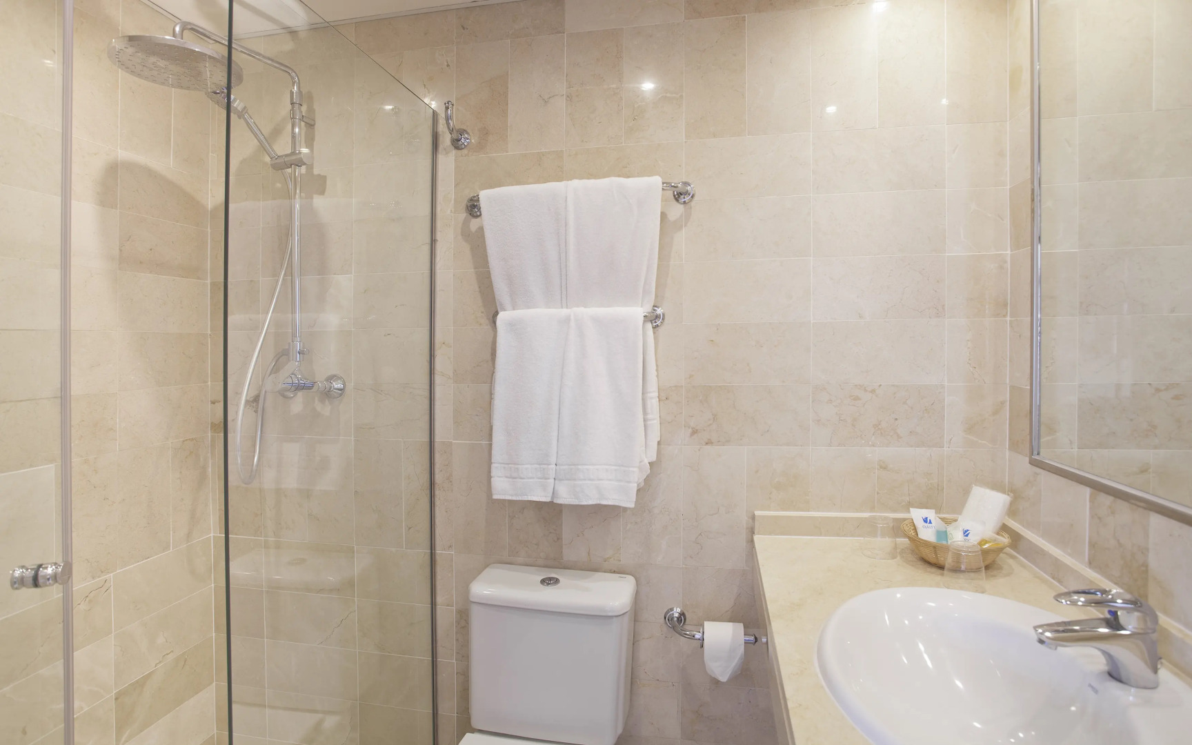 Sunset Beach Club Hotel Apartments