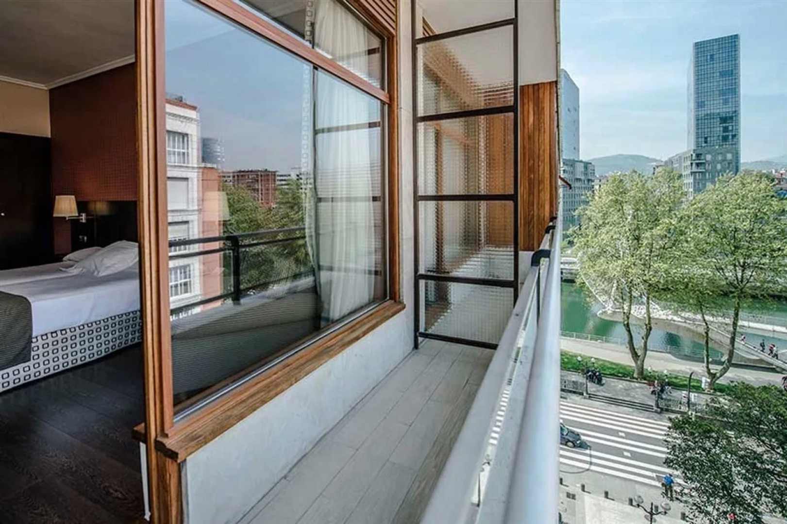 Отель Conde Duque Bilbao