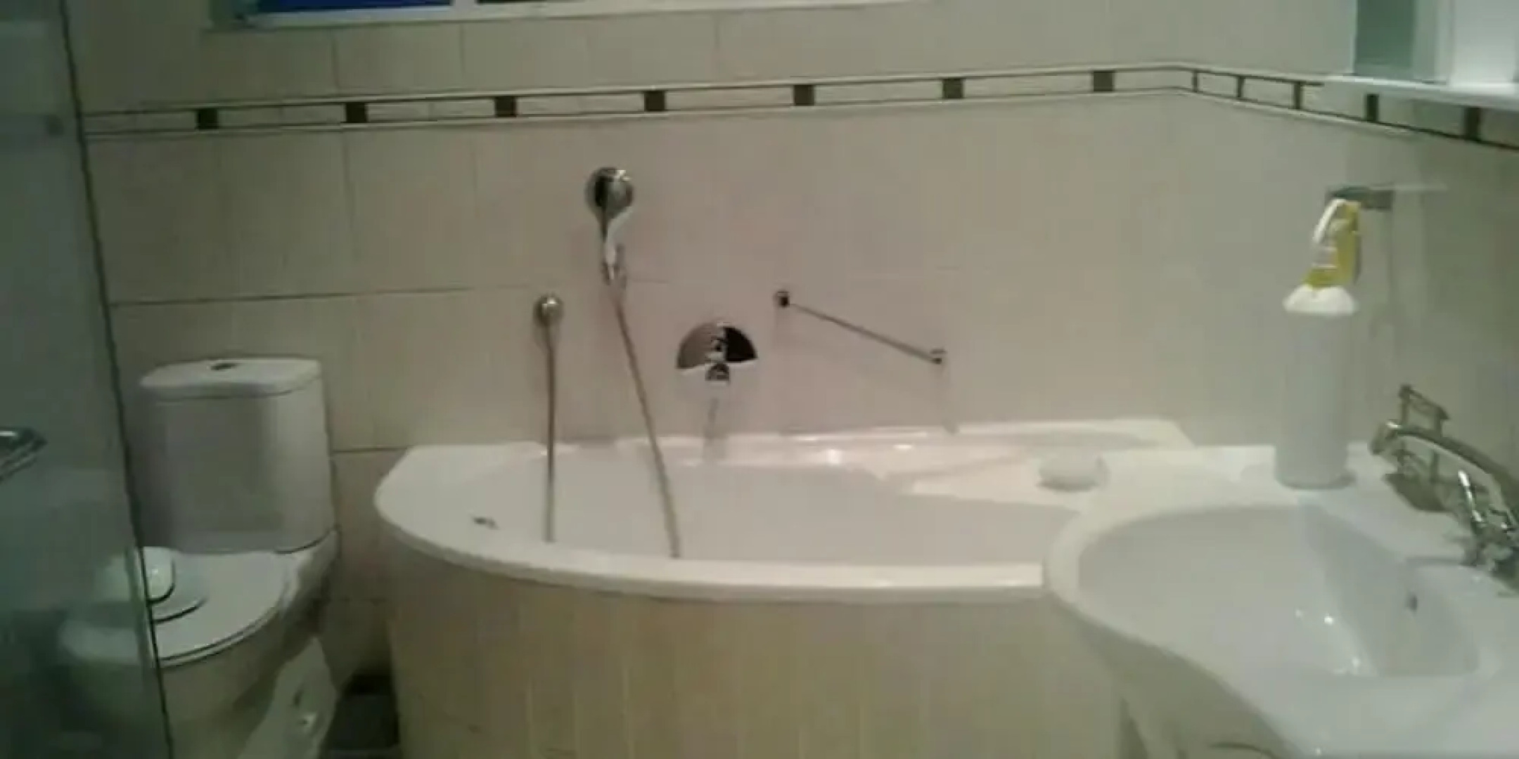 Flintstones Guest House Durban