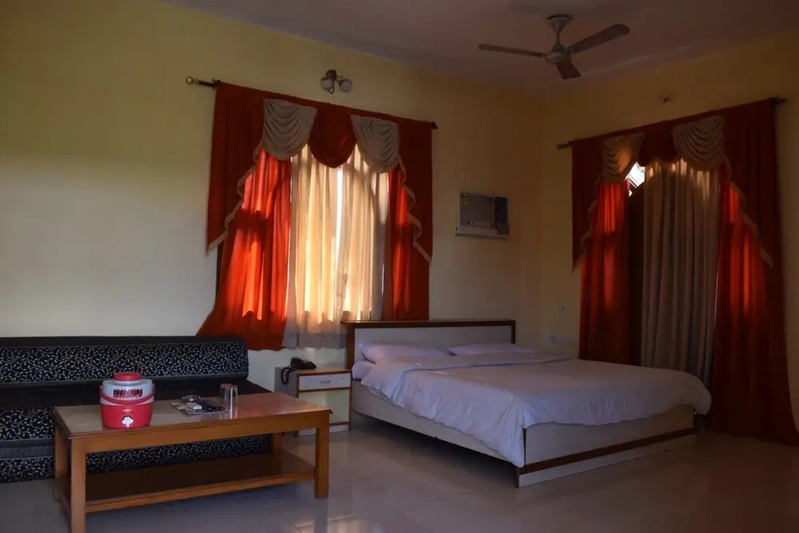 Hotel Sanctuary Resort