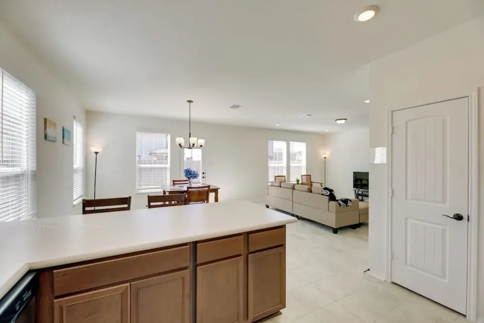 Manor Vacation Rental w/ Yard: 17 Mi to Austin!