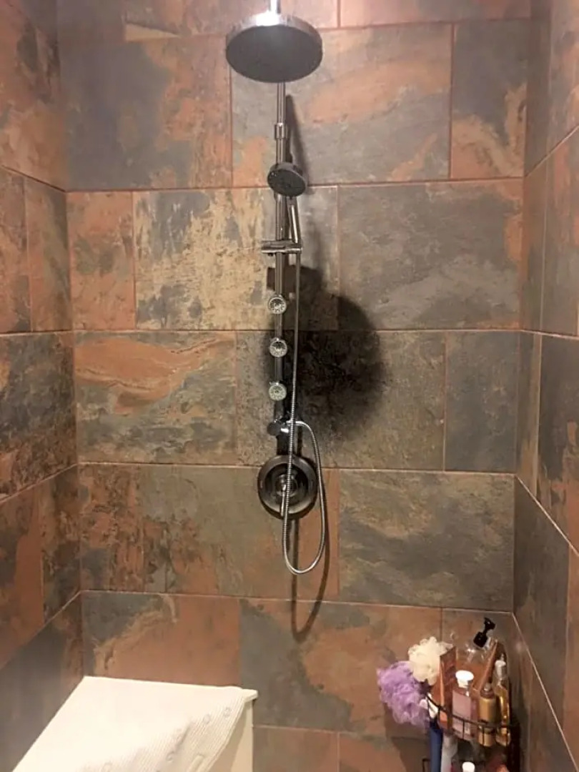 The Perry Riverhouse