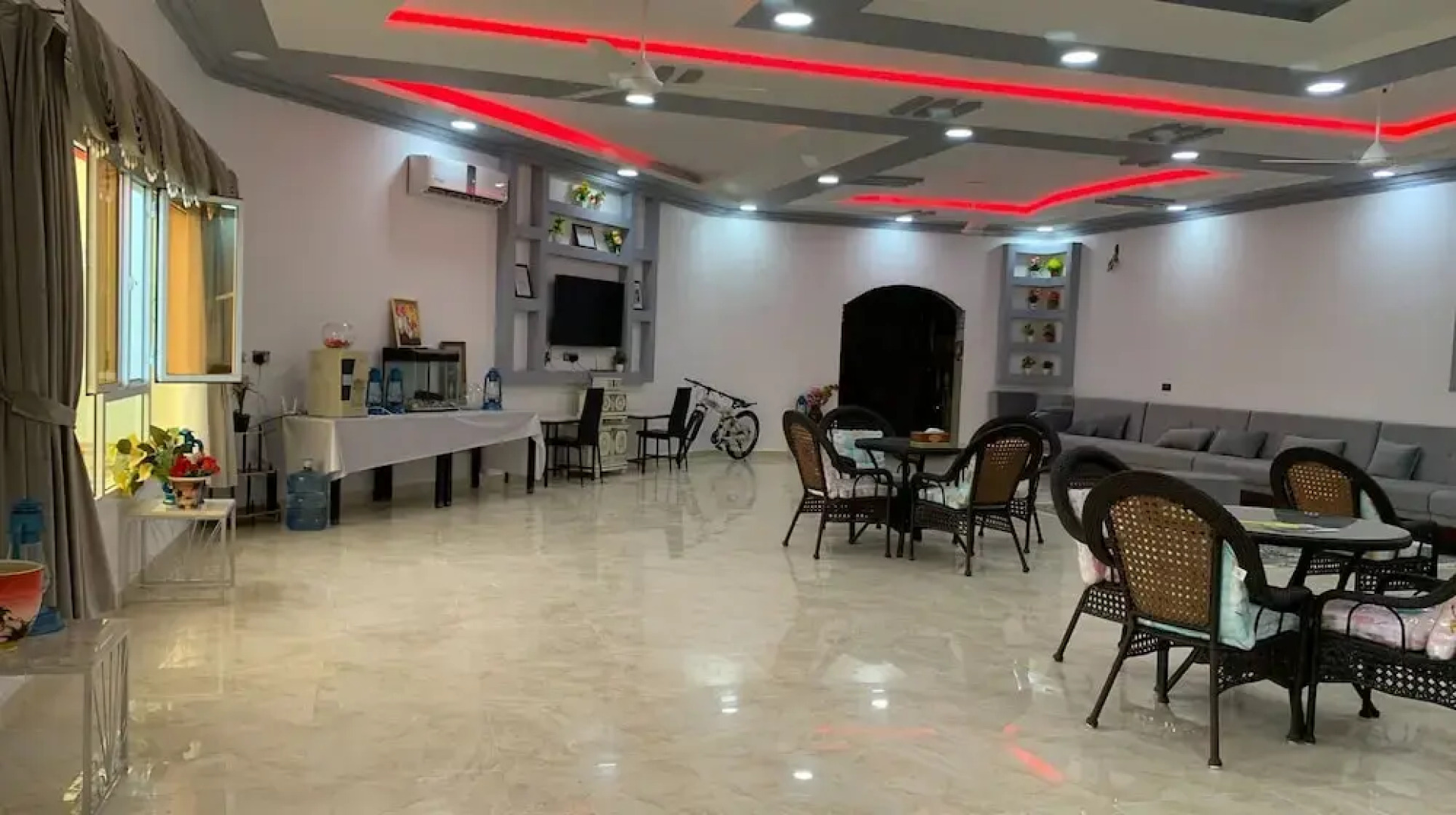 Super OYO 150 Reef Al Khaleej Resort