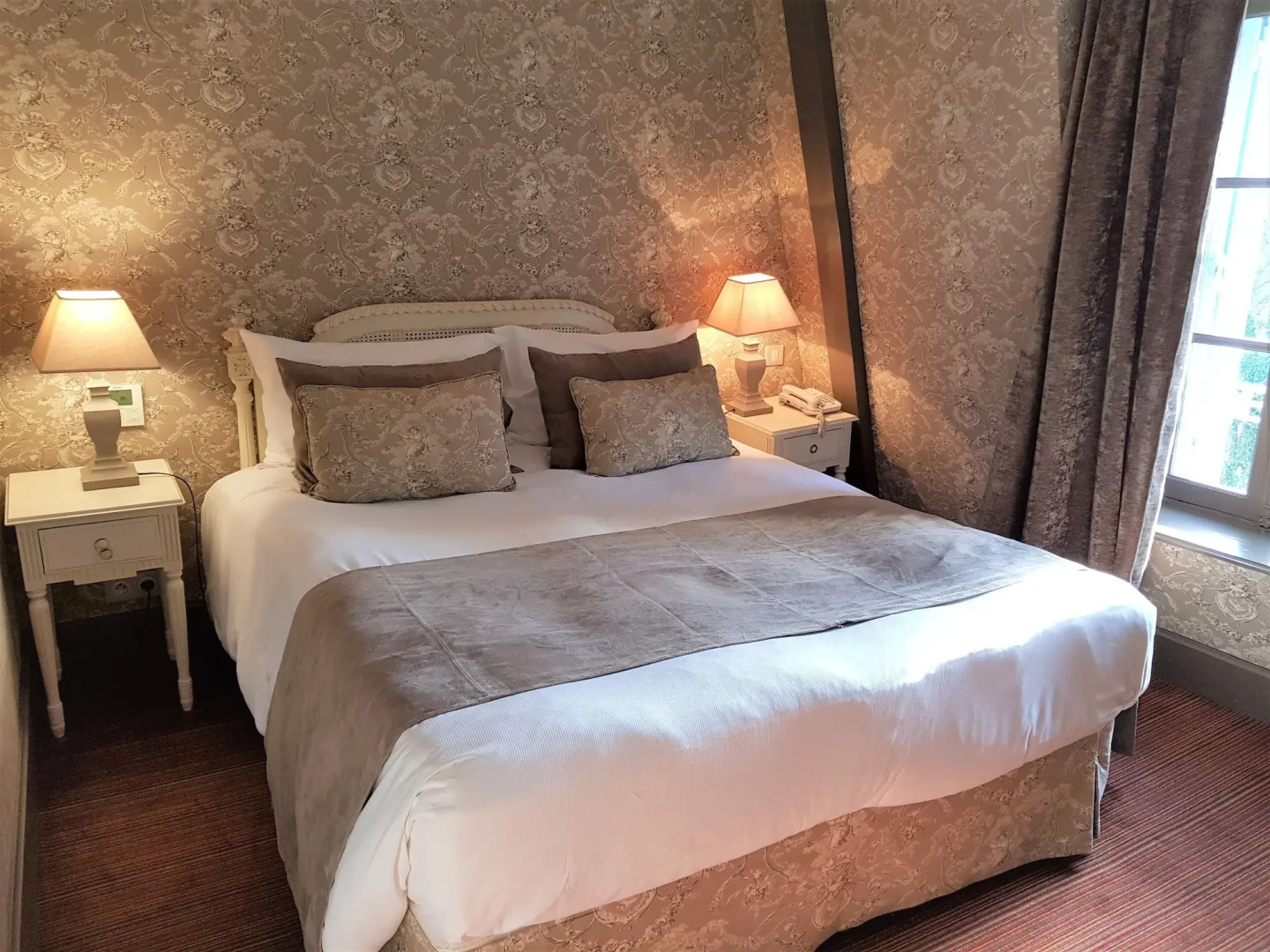 Hôtel Restaurant - Chateau de Lalande