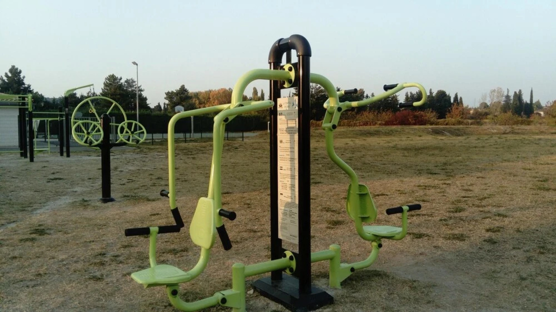 House With one Bedroom in Pujaut, With Wonderful Mountain View, Furnis