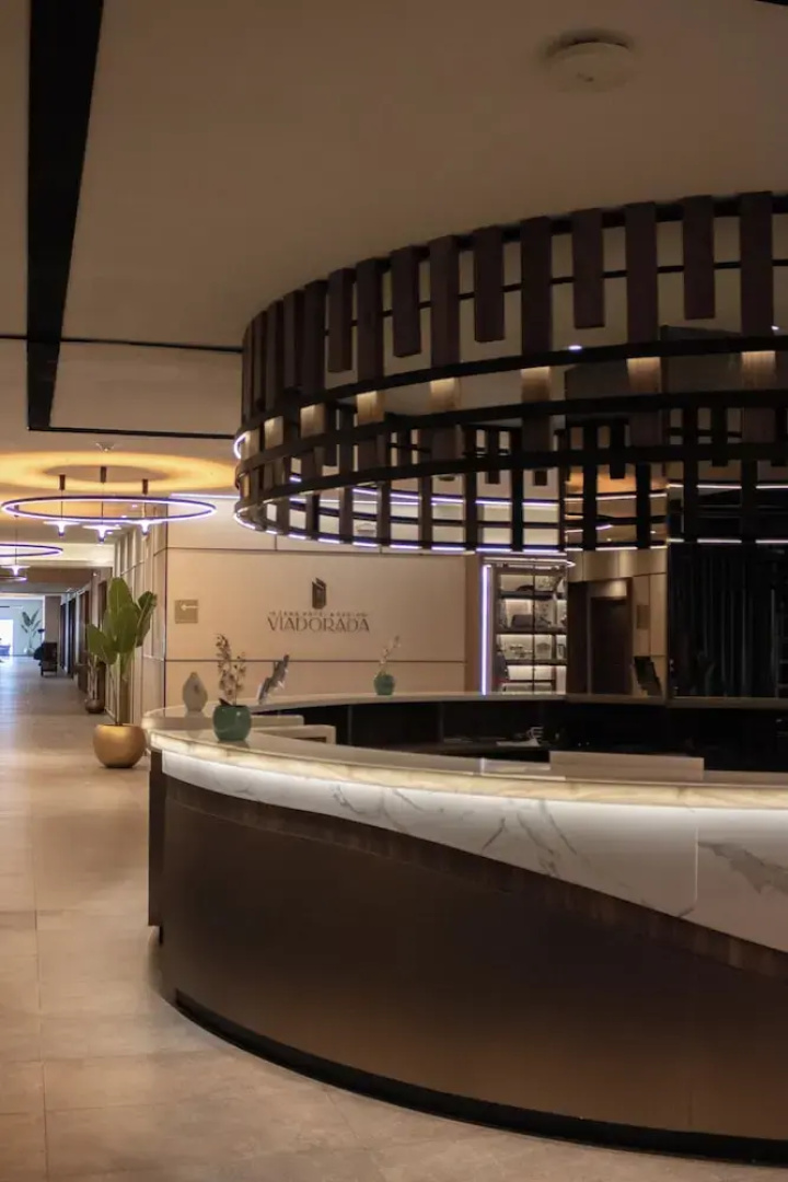 Grand Hotel & Casino Via Dorada