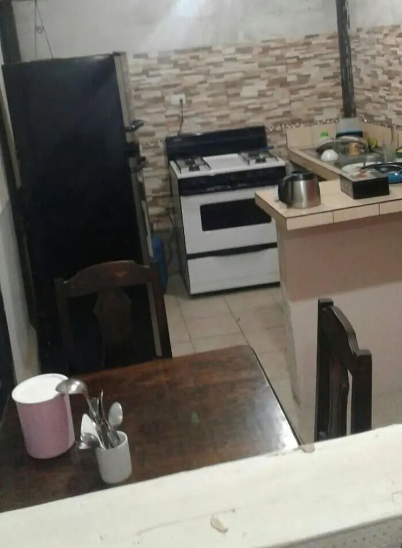 Hospedaje Alvarez Hosts