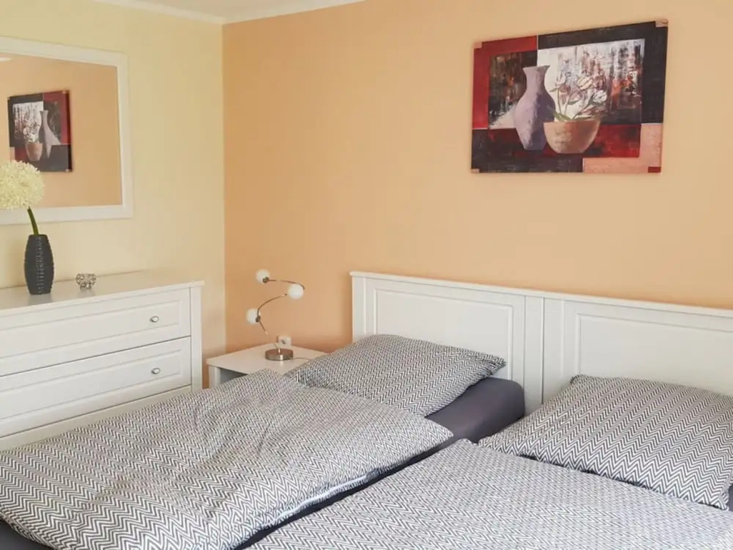 Lighthouse View Modern Retreat