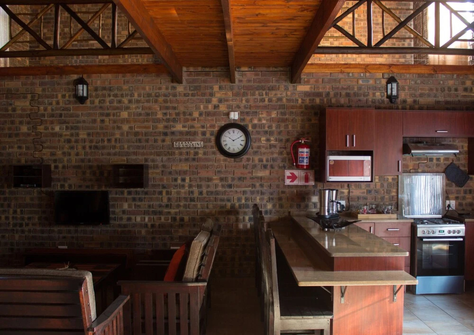 Ex Deo Soenie Cottage