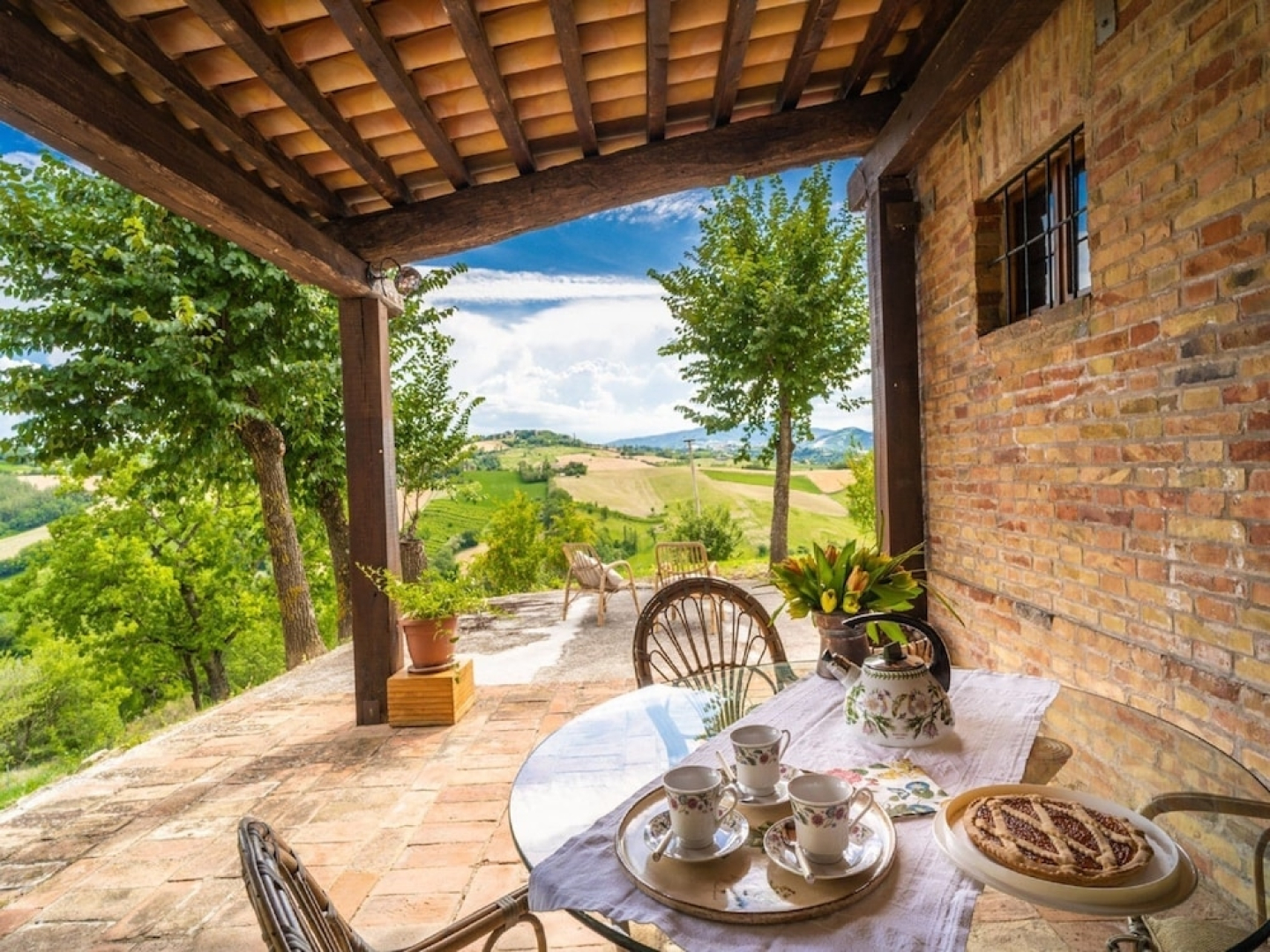 Villa With Private Swimming Pool and Beautiful View