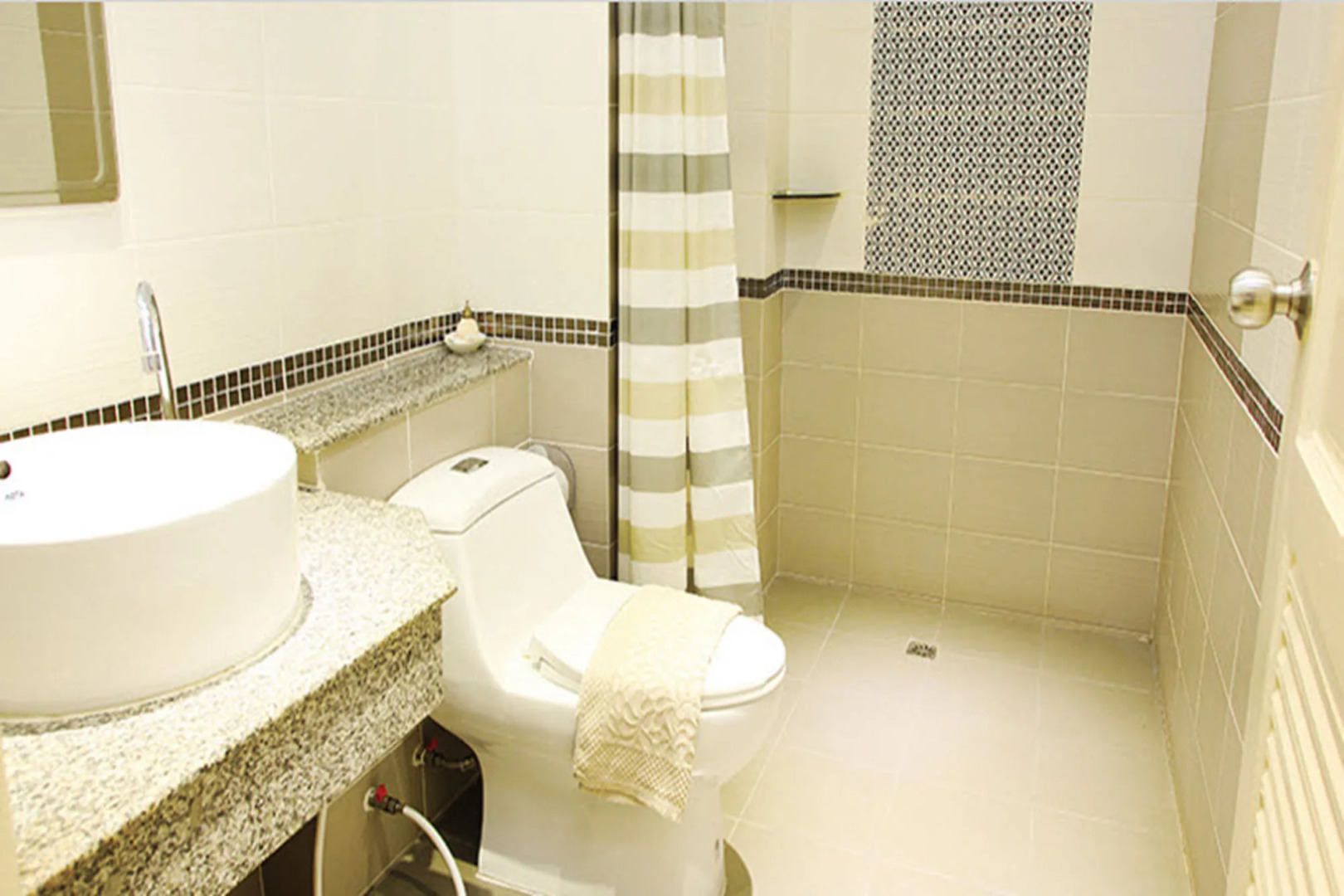 Natural Beach Hotel Pattaya