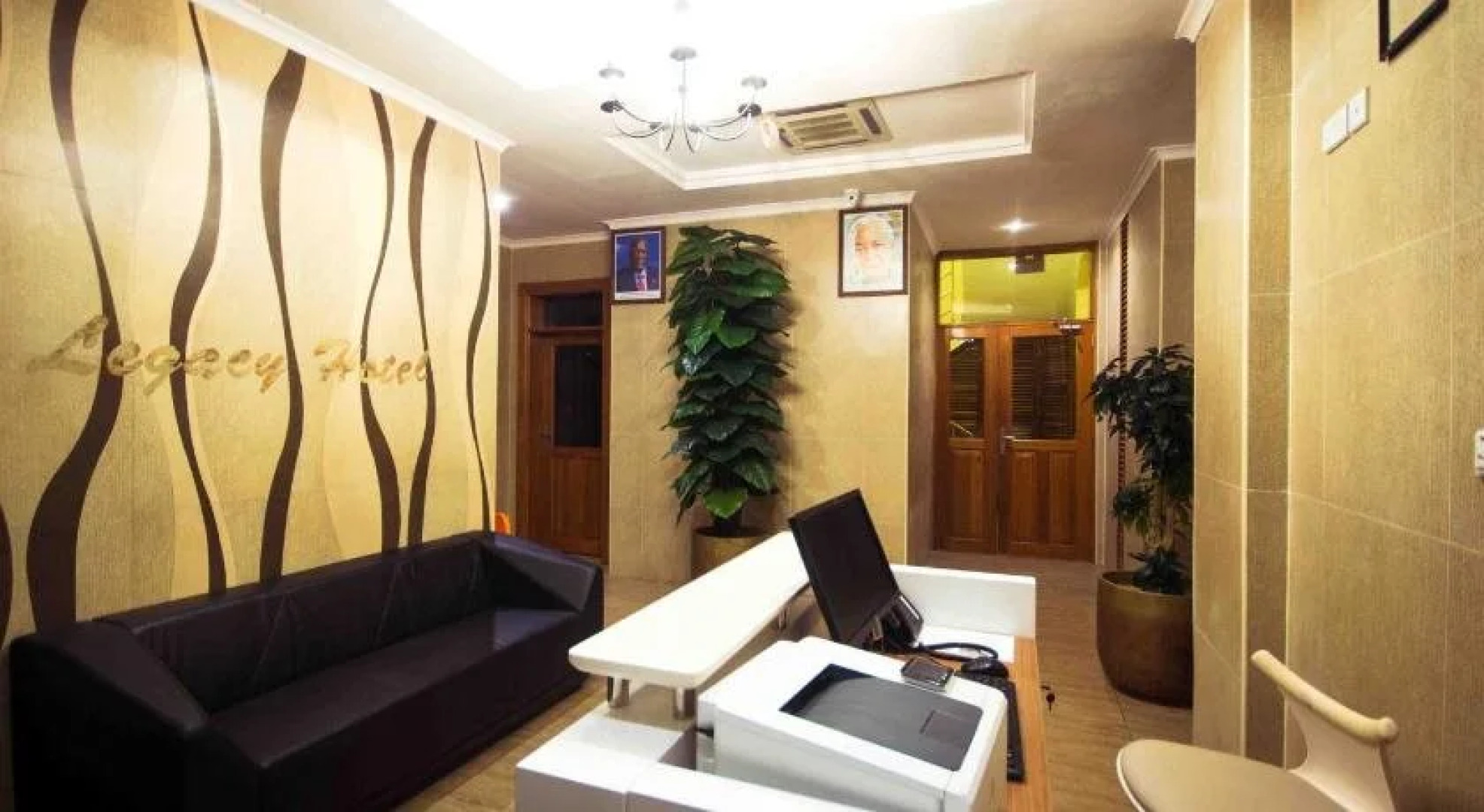 Antique Legacy Hotel