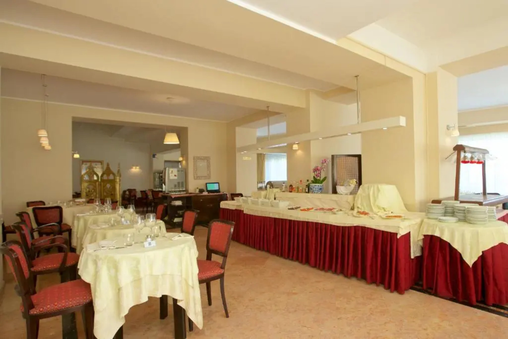 HOTIDAY Hotel Alassio