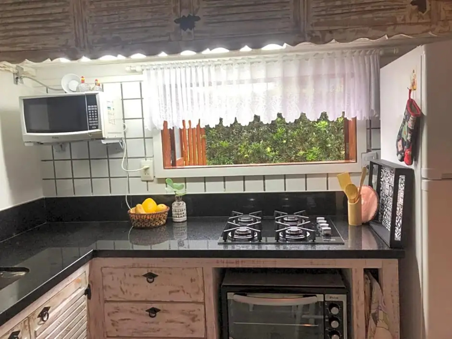 Chalé Boiçucanga - Condomínio Village do Mirante