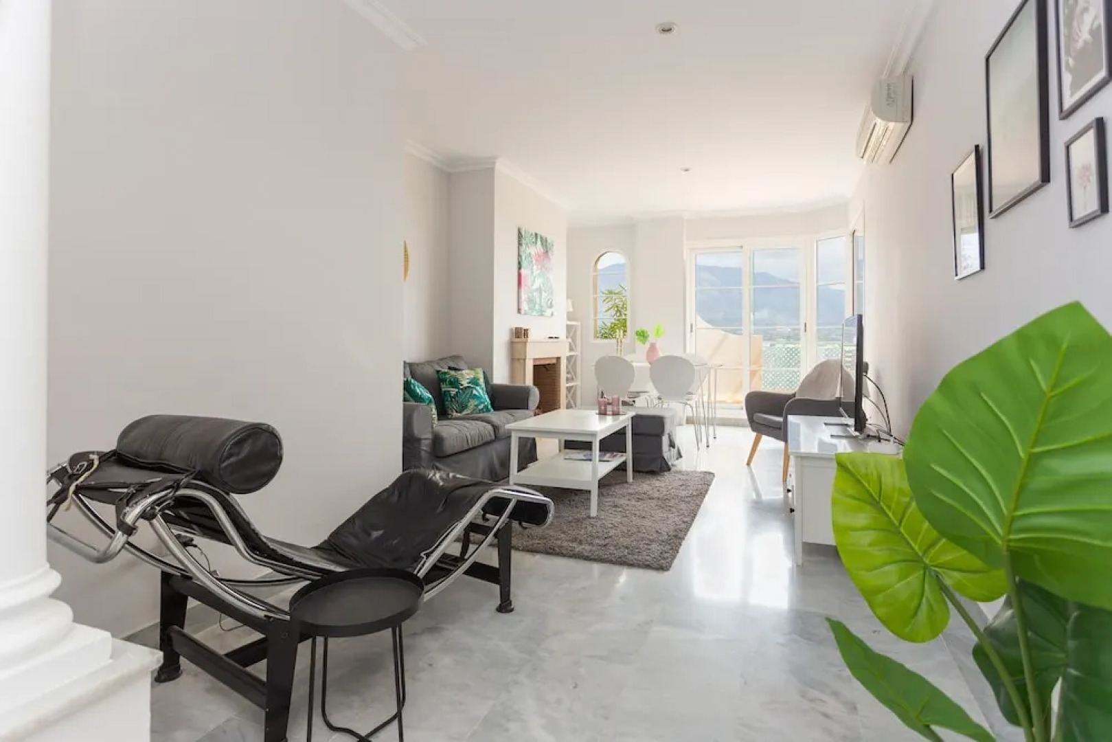 Apartamentos Señorio de Aloha