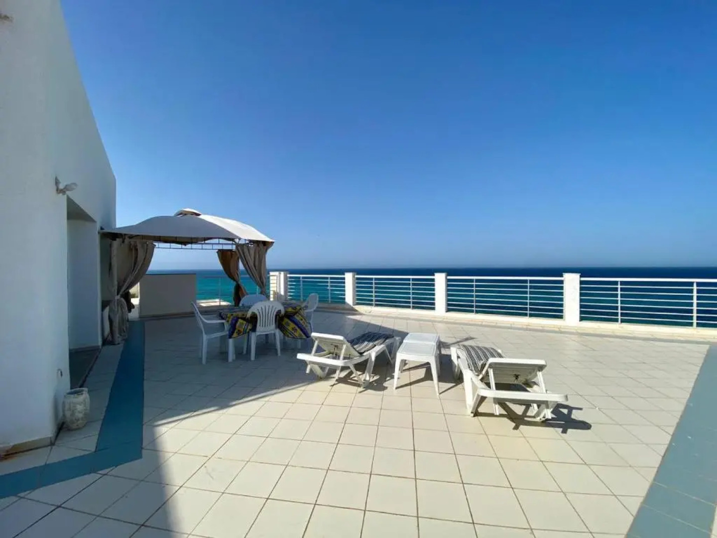 Appartement vue sur mer Penthouse 3 chambre