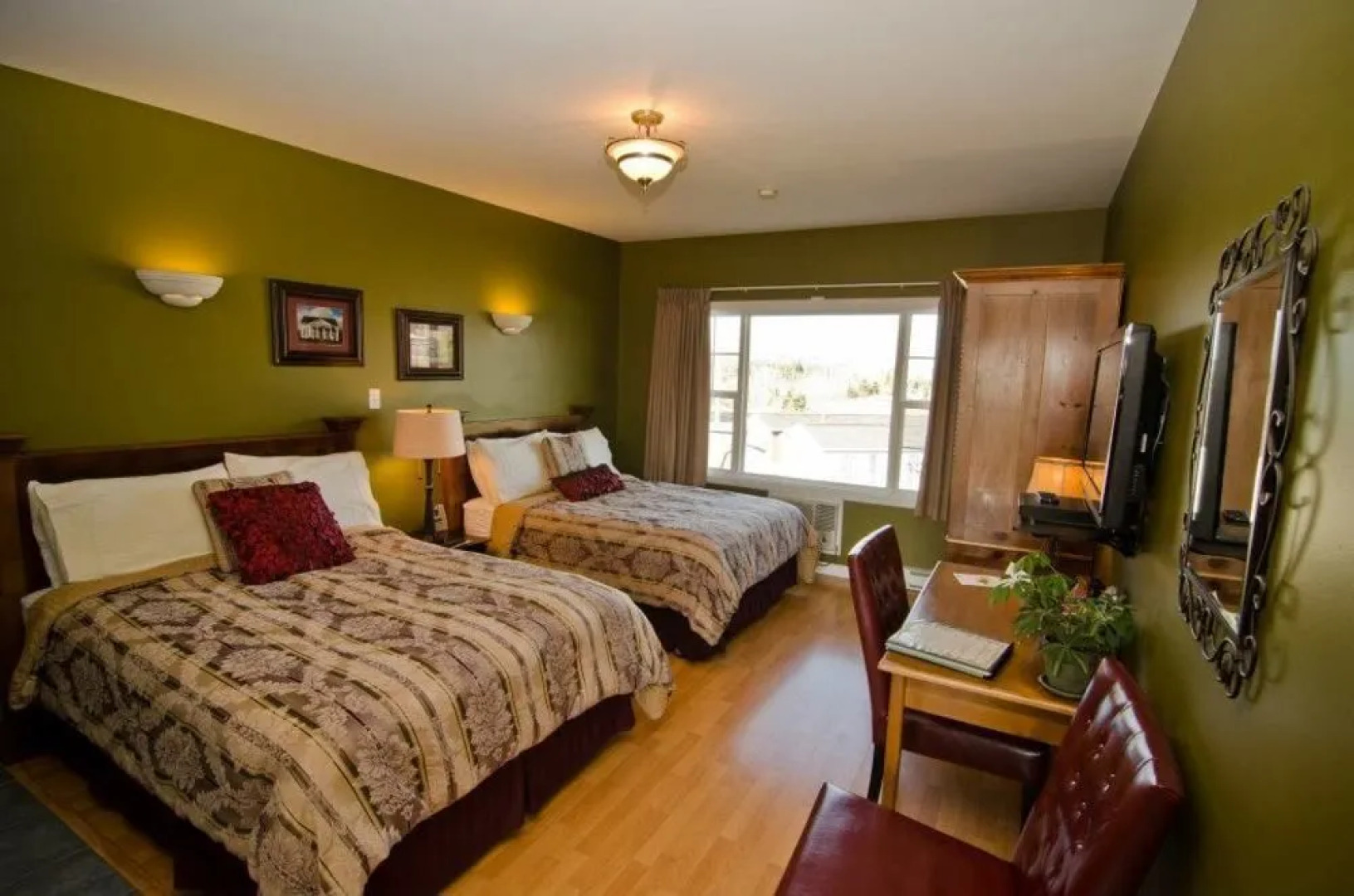 Antigonish Evergreen Inn