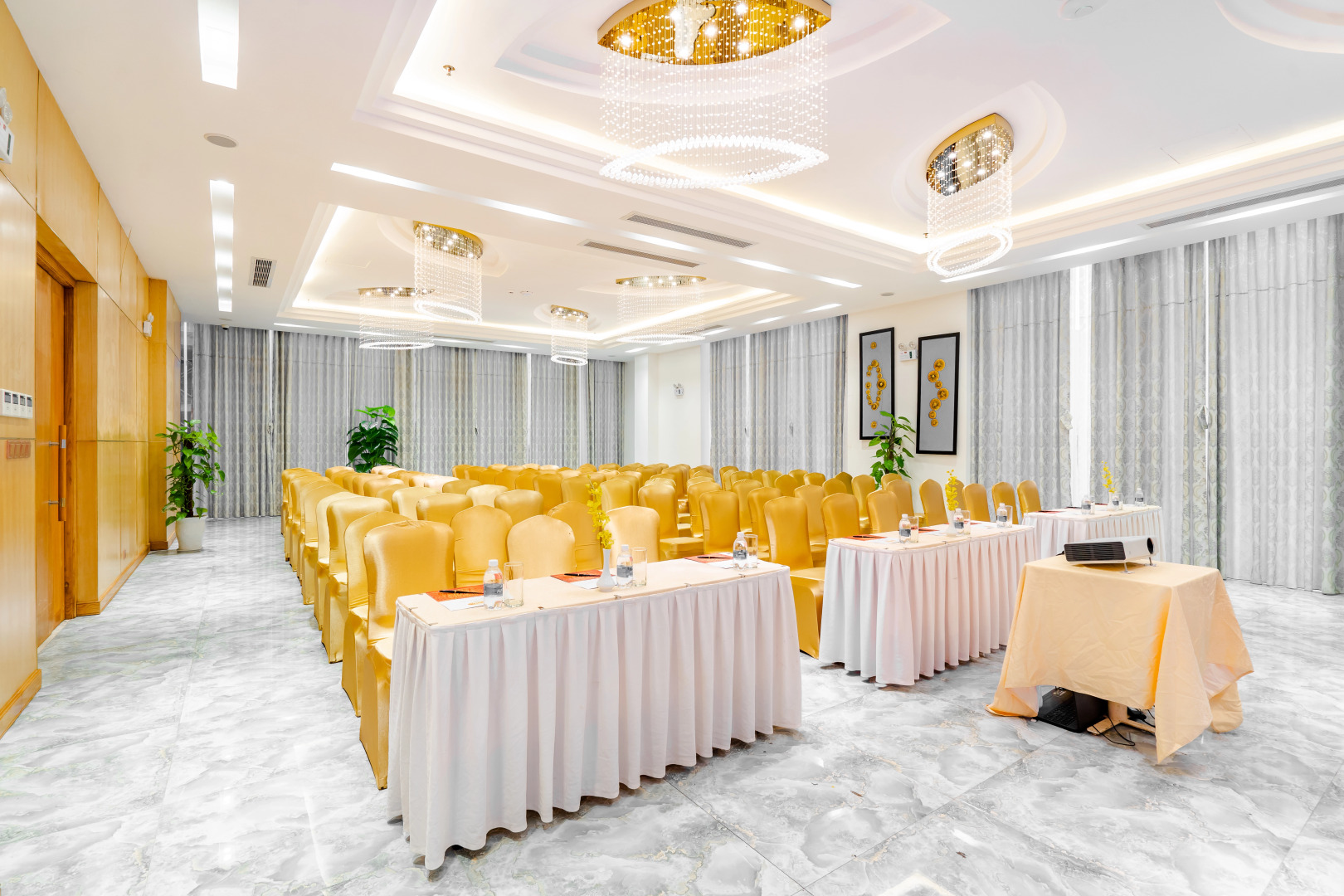 Cicilia Hotels & Spa Danang