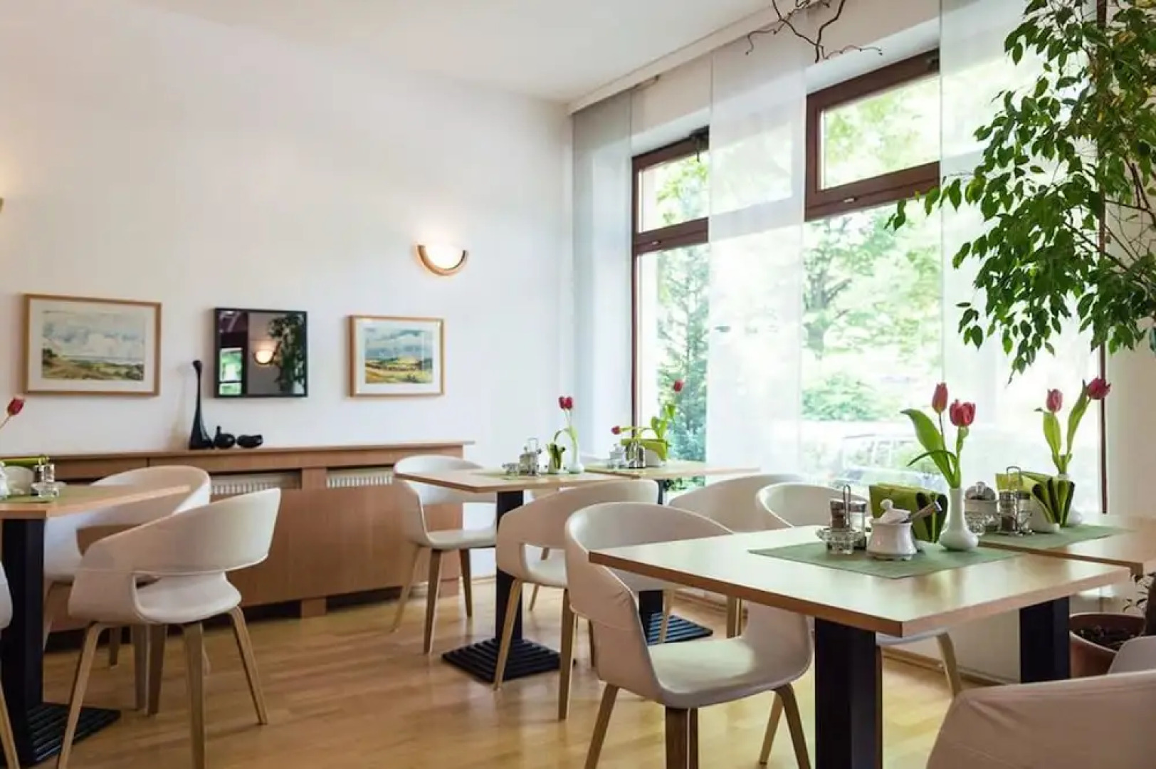 Pension an der Pillnitzer Schlossfaehre