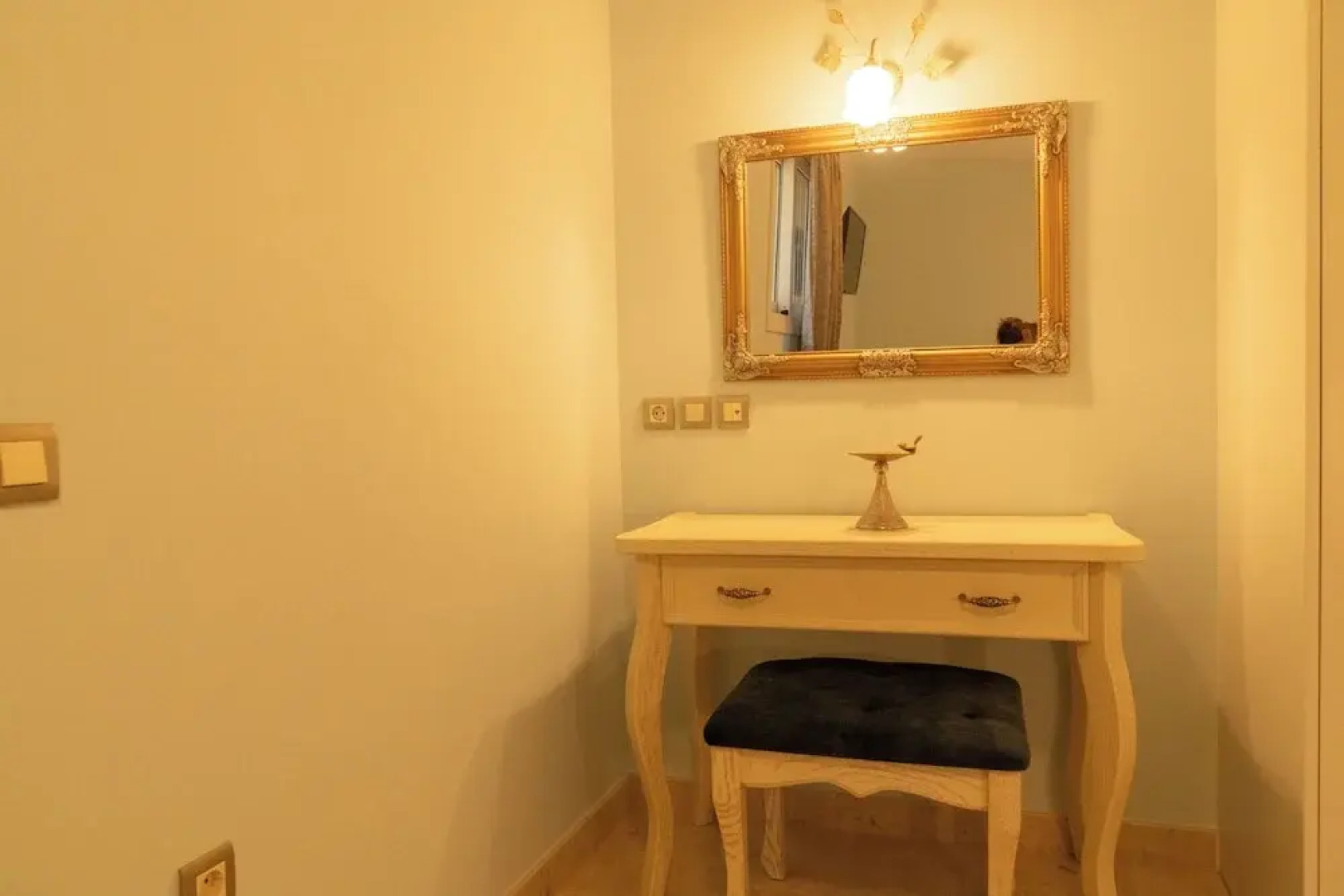 99 Luxury Exotic Villas