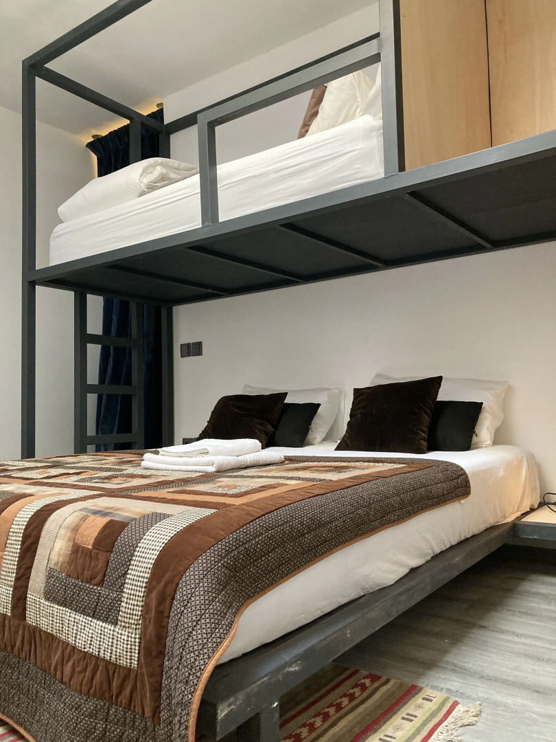 Caruma Surf Hostel & Suites