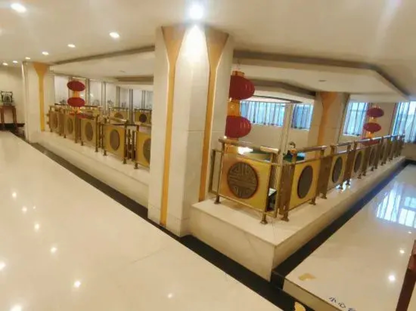 Yizhoufu Hotel
