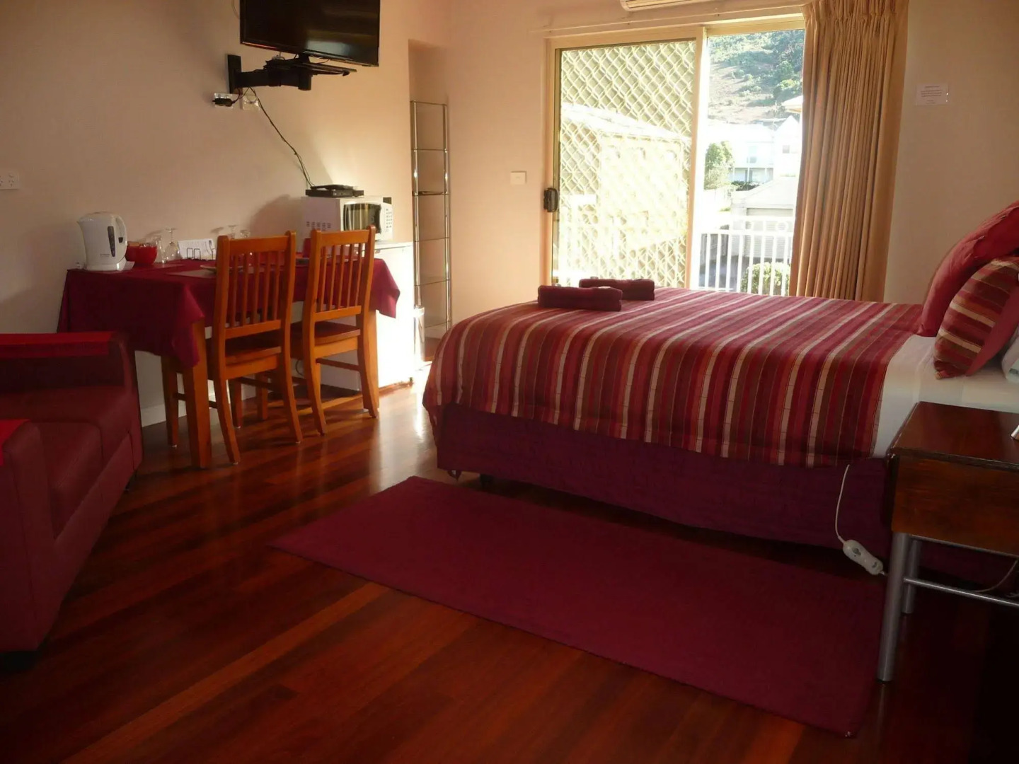 Angela's Beach Stays