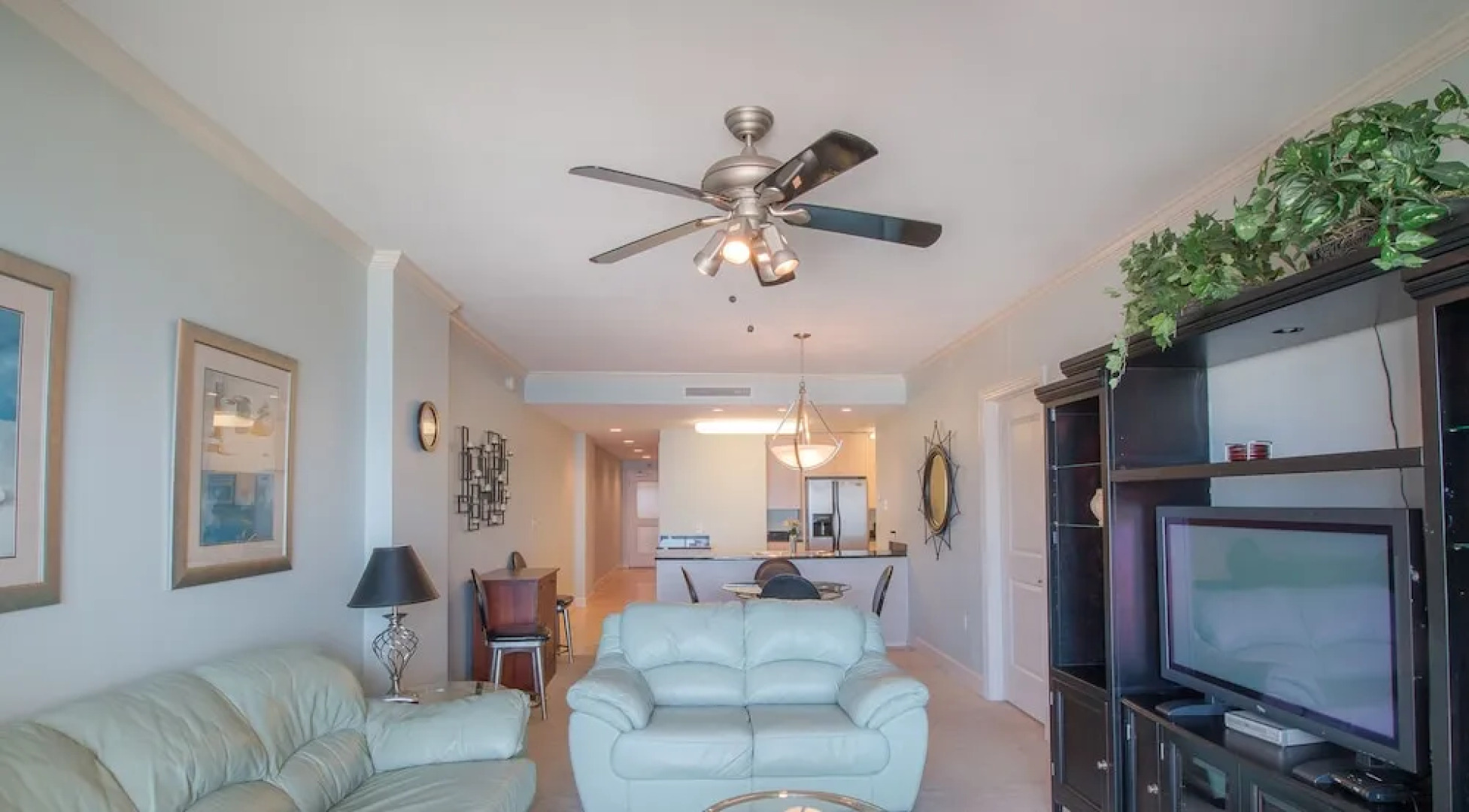 Sea Breeze 1007 Penthouse