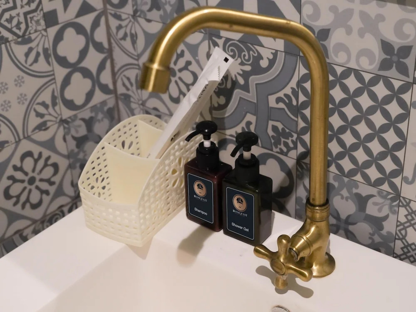 2499 Heritage Chinatown Bangkok Hotel By RoomQuest