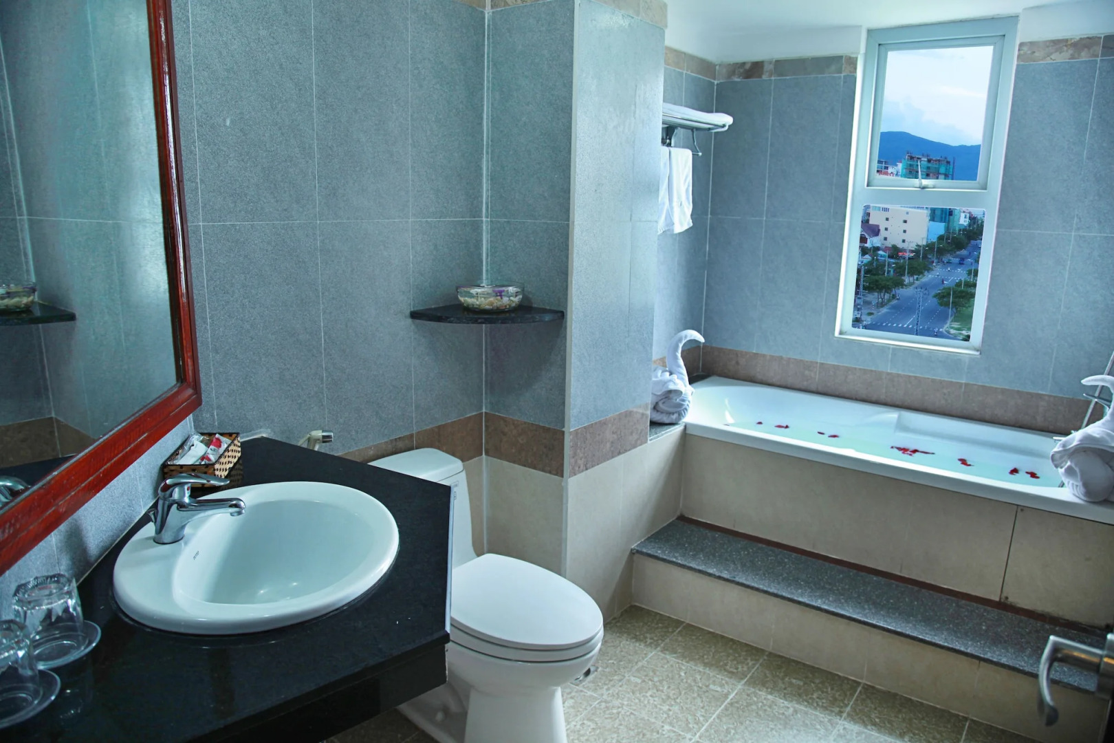 Atlantic Hotel Danang