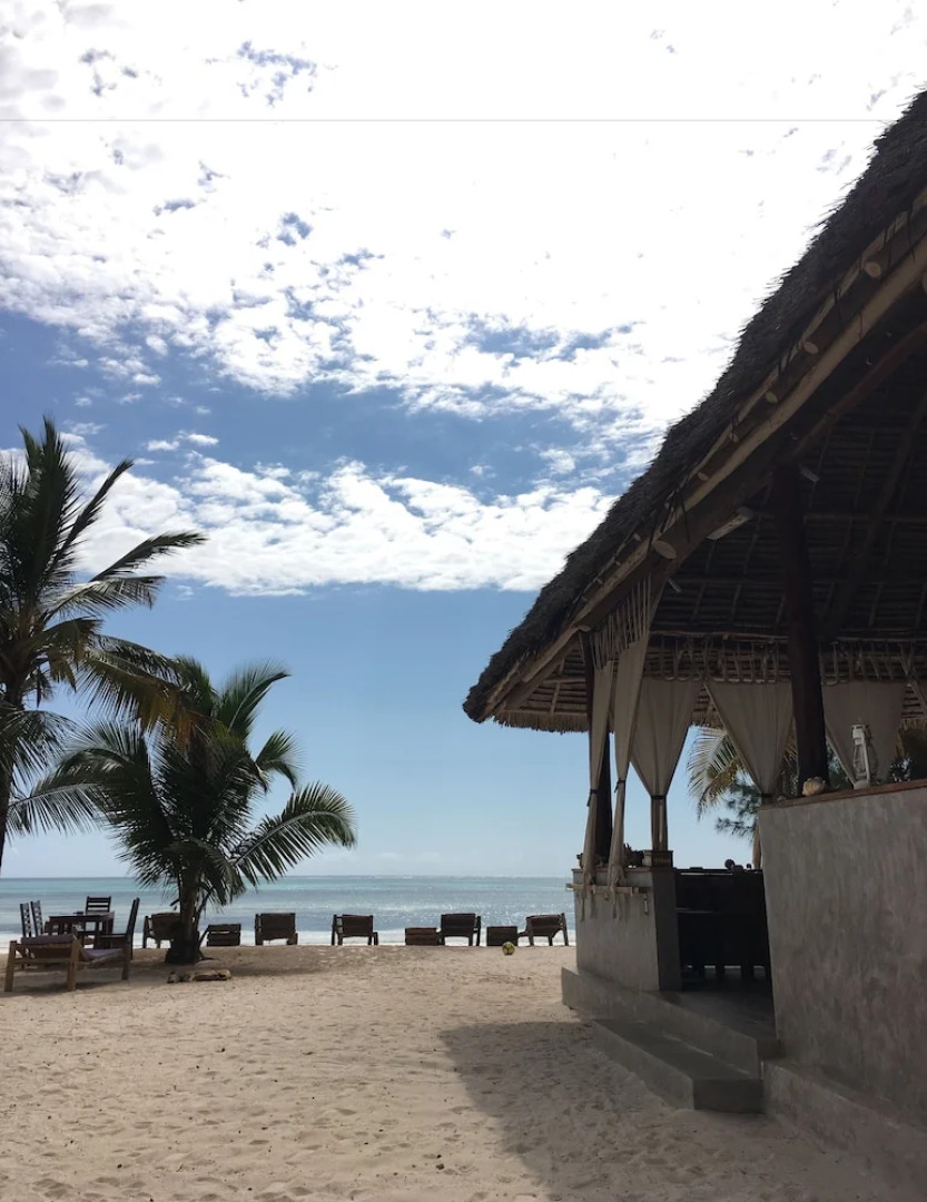 White Dream Lodge & Restaurant