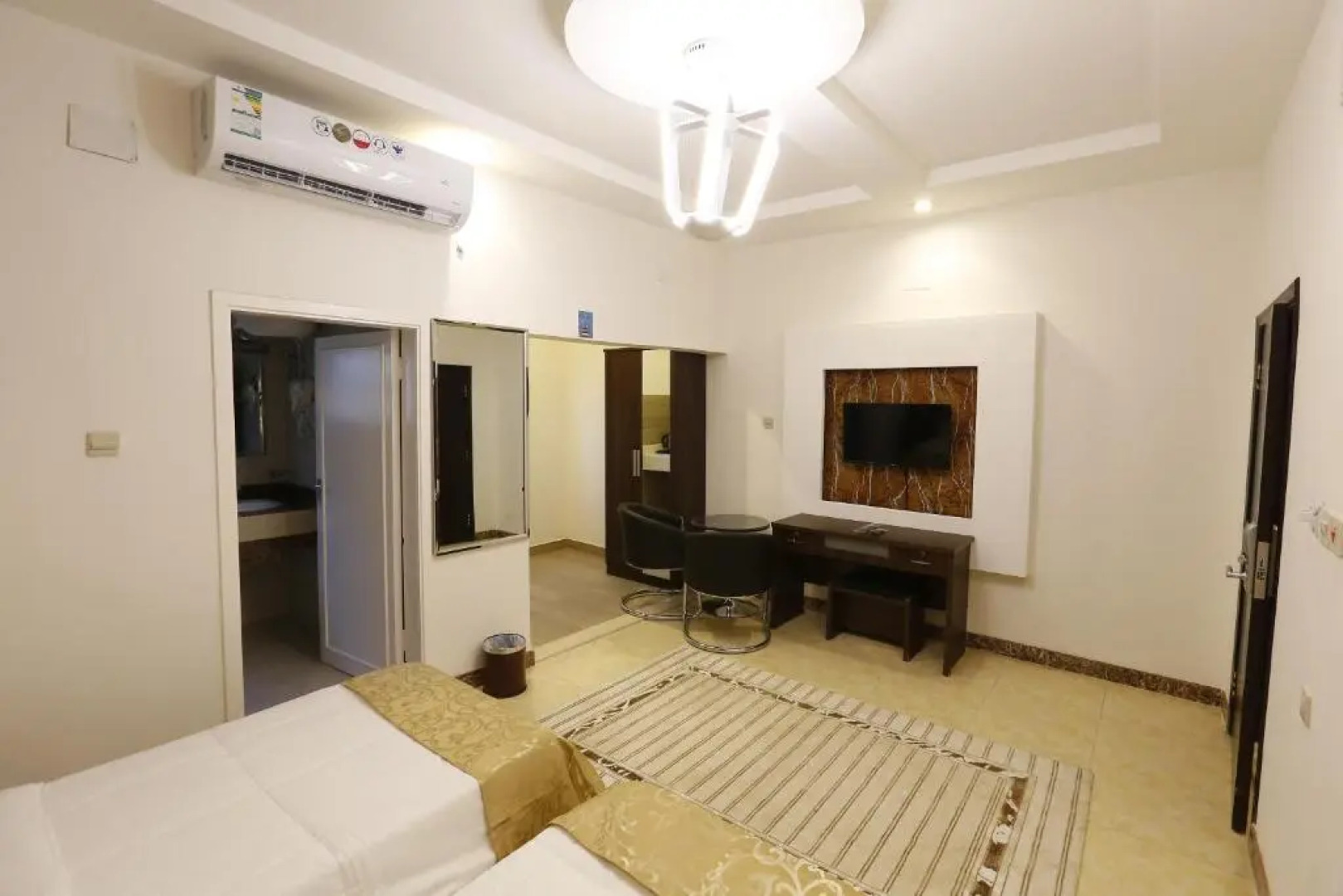 فندق حصن الأبلق - Alablaq Hotel