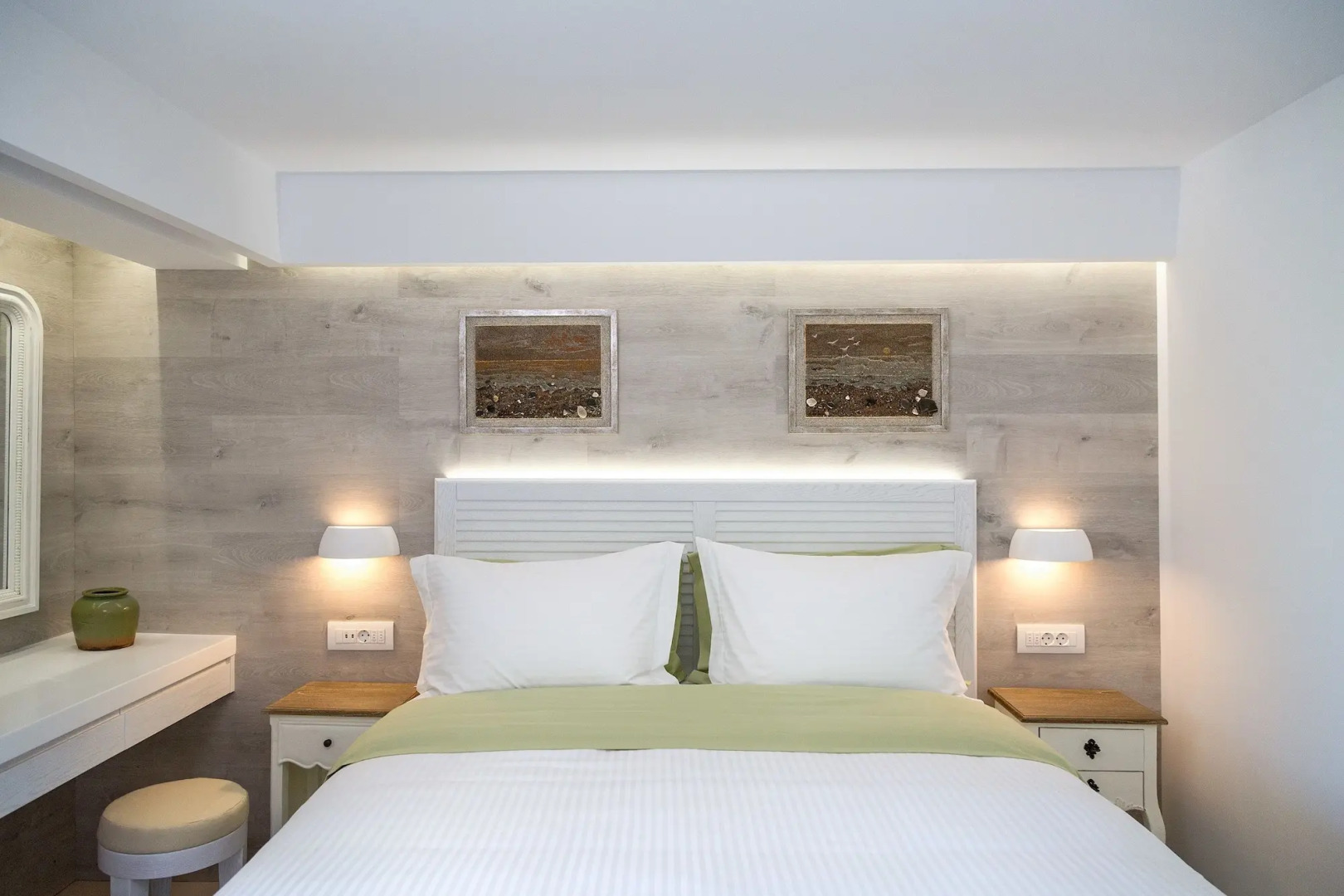 White Pearls Luxury Suites - Adults Only