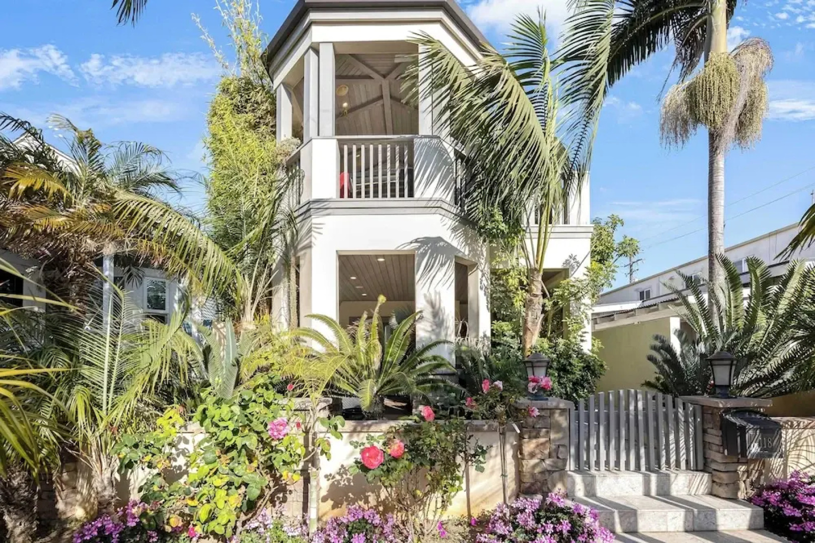 Seventh & Shore Stylish Seal Beach Home w/ Elevator, Fireplace + Bold Design