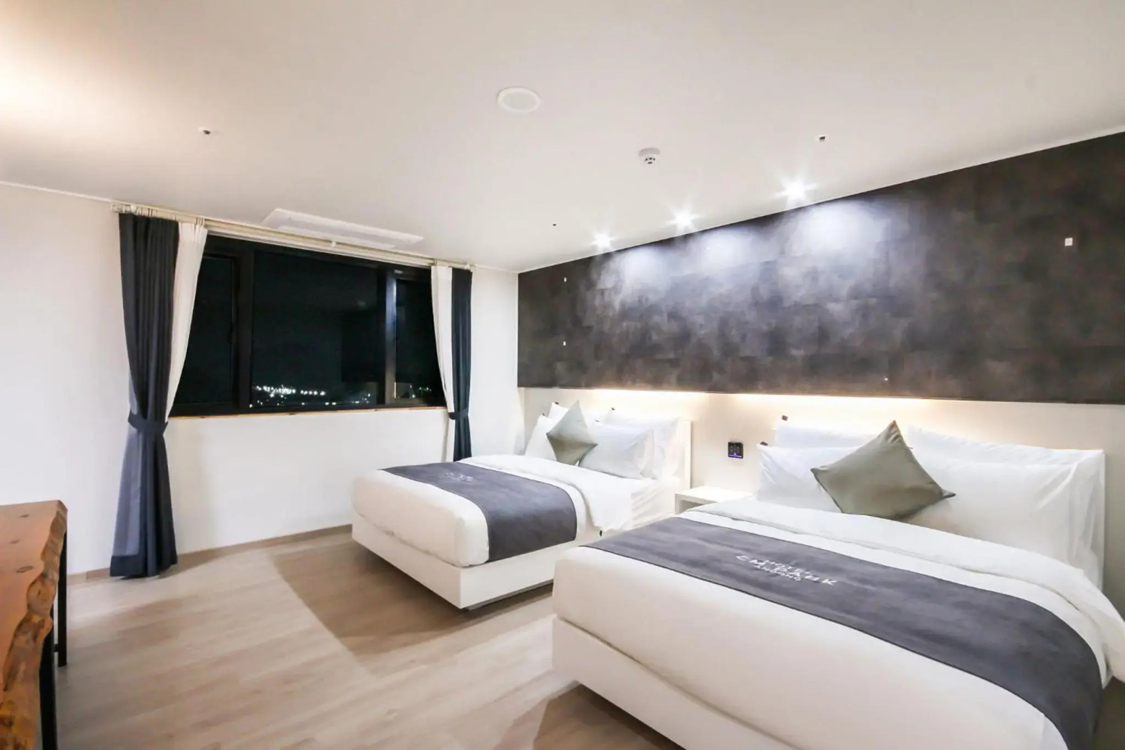 Andong CM Park Hotel